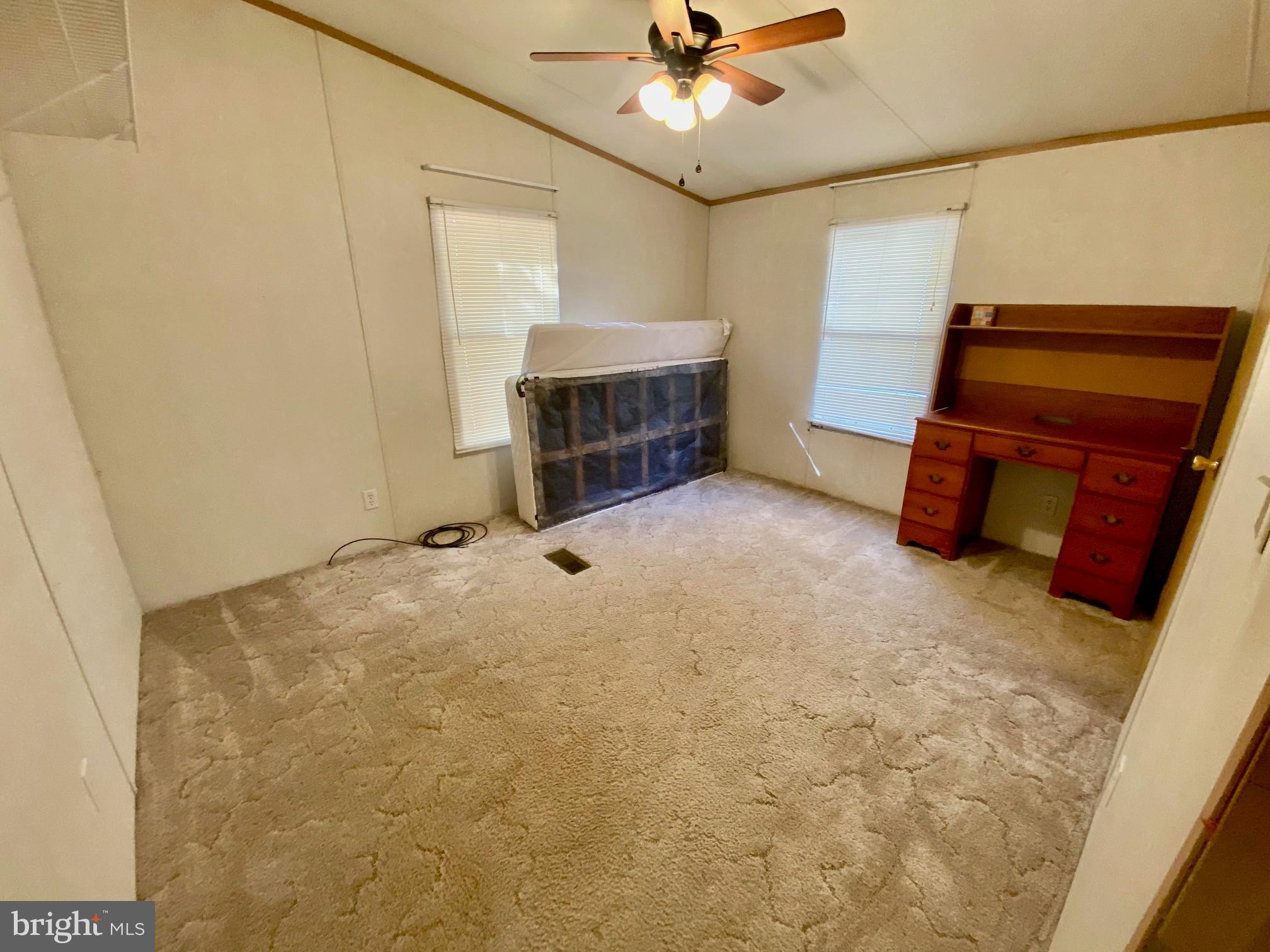 PLEASANT HILLS TR - Residential