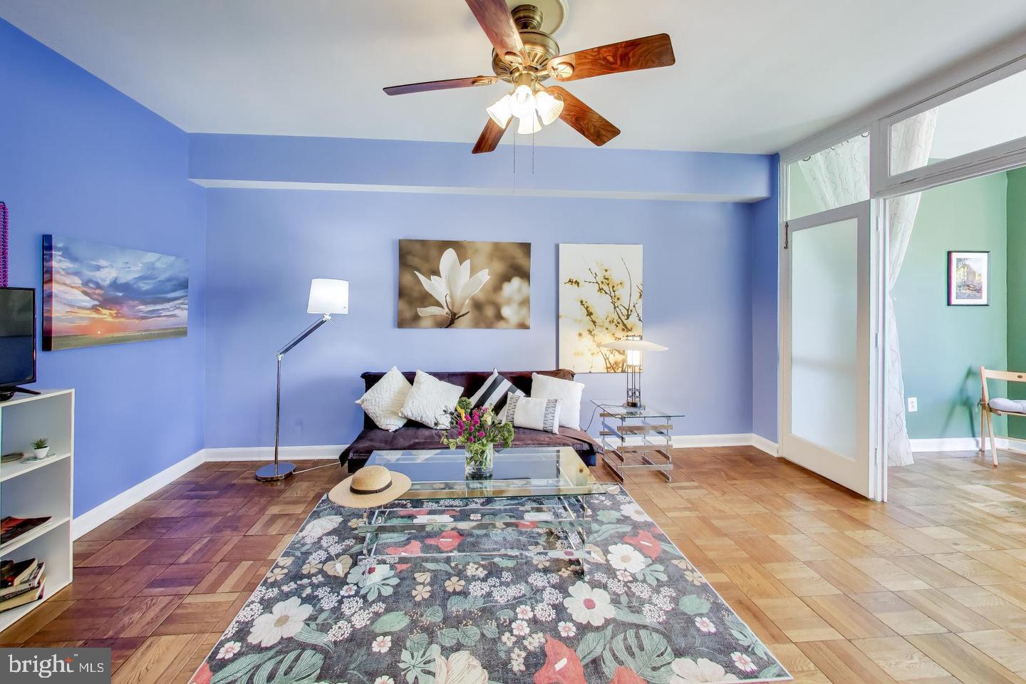1 SCOTT CIRCLE NW 112