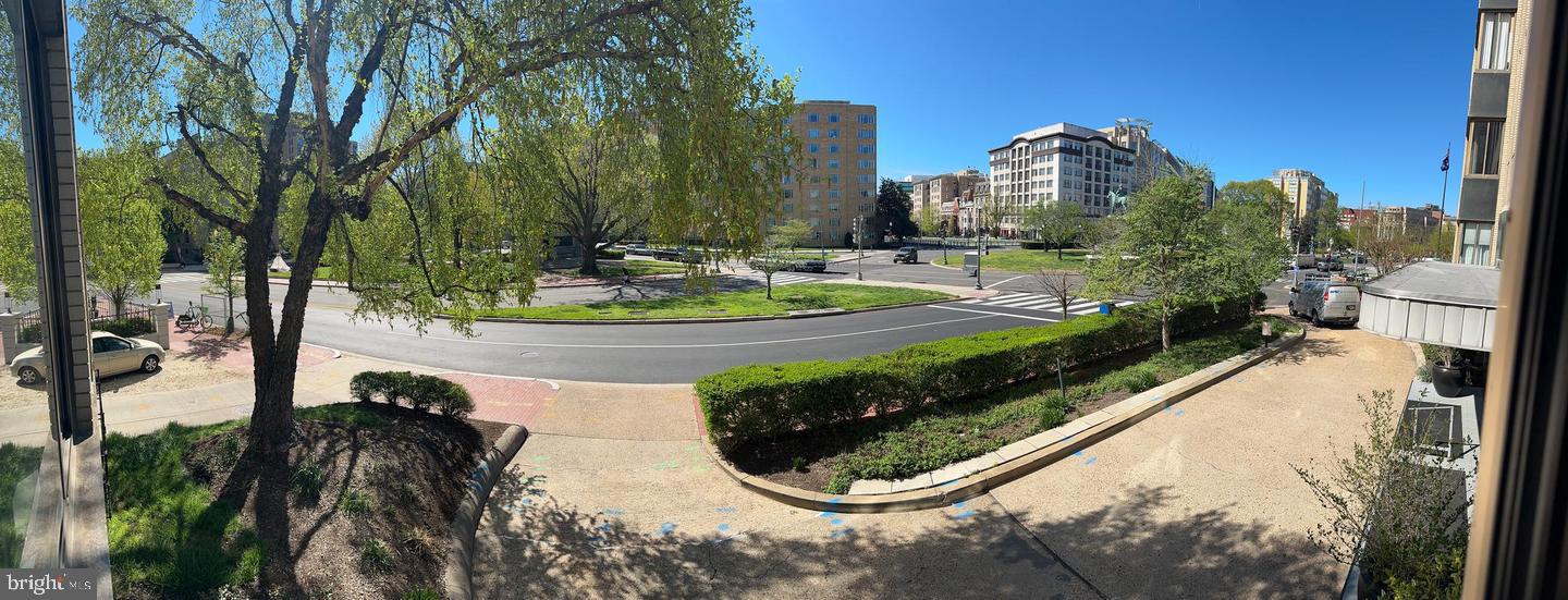 1 SCOTT CIRCLE NW 112