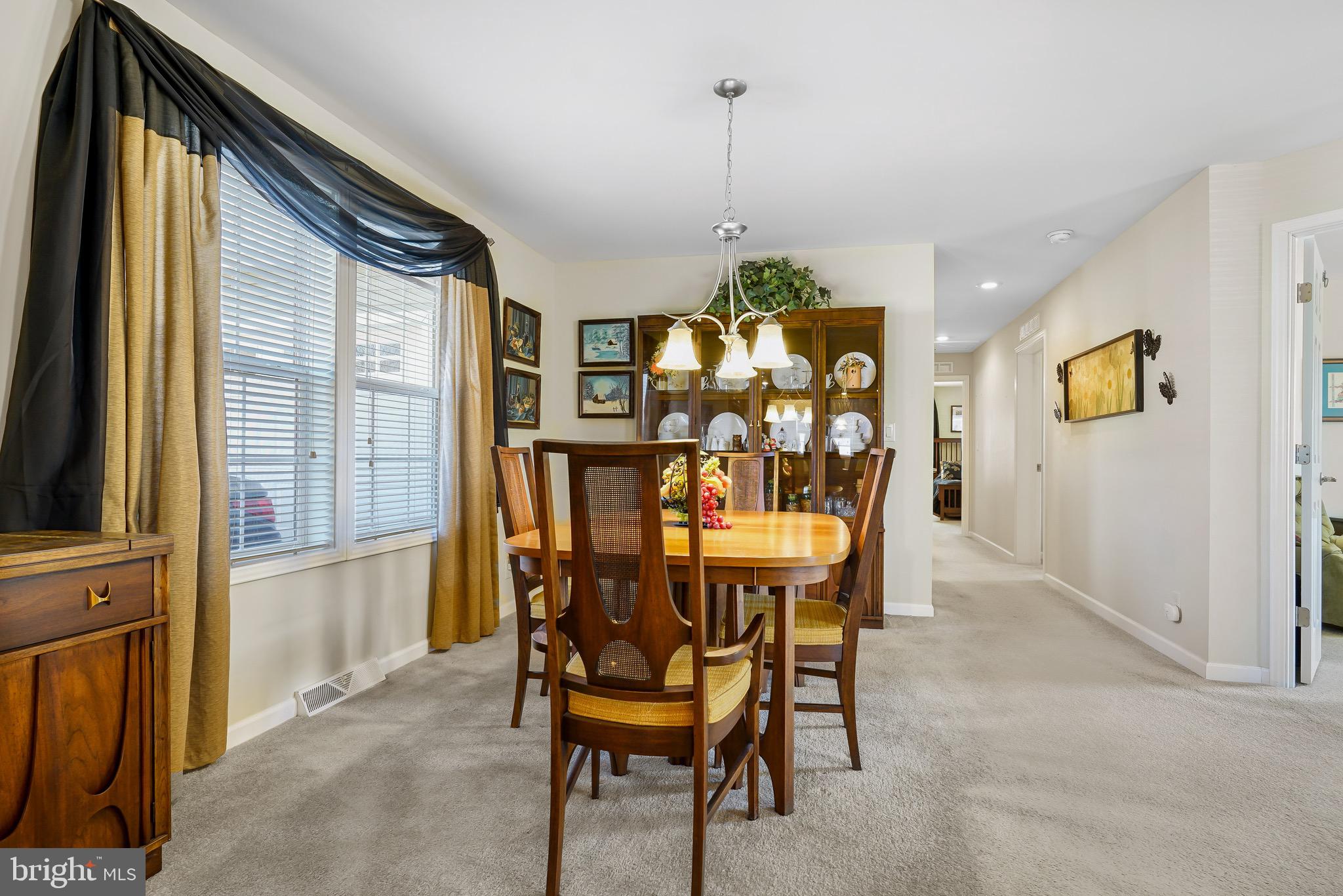 CECIL WOODS - Residential