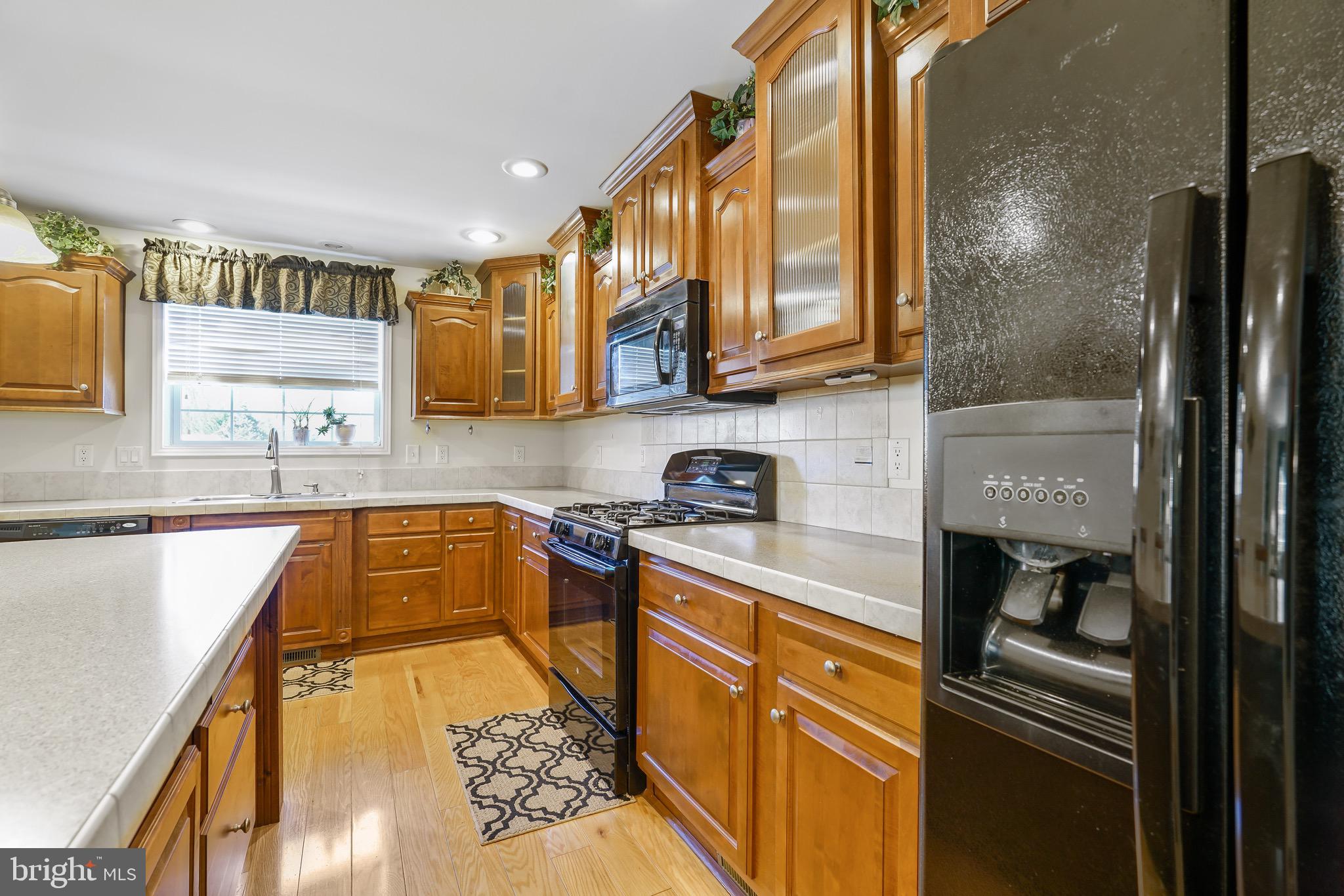 CECIL WOODS - Residential