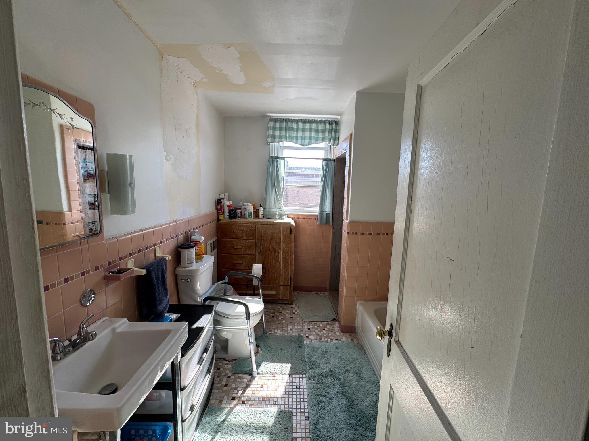 MAYFAIR - Residential