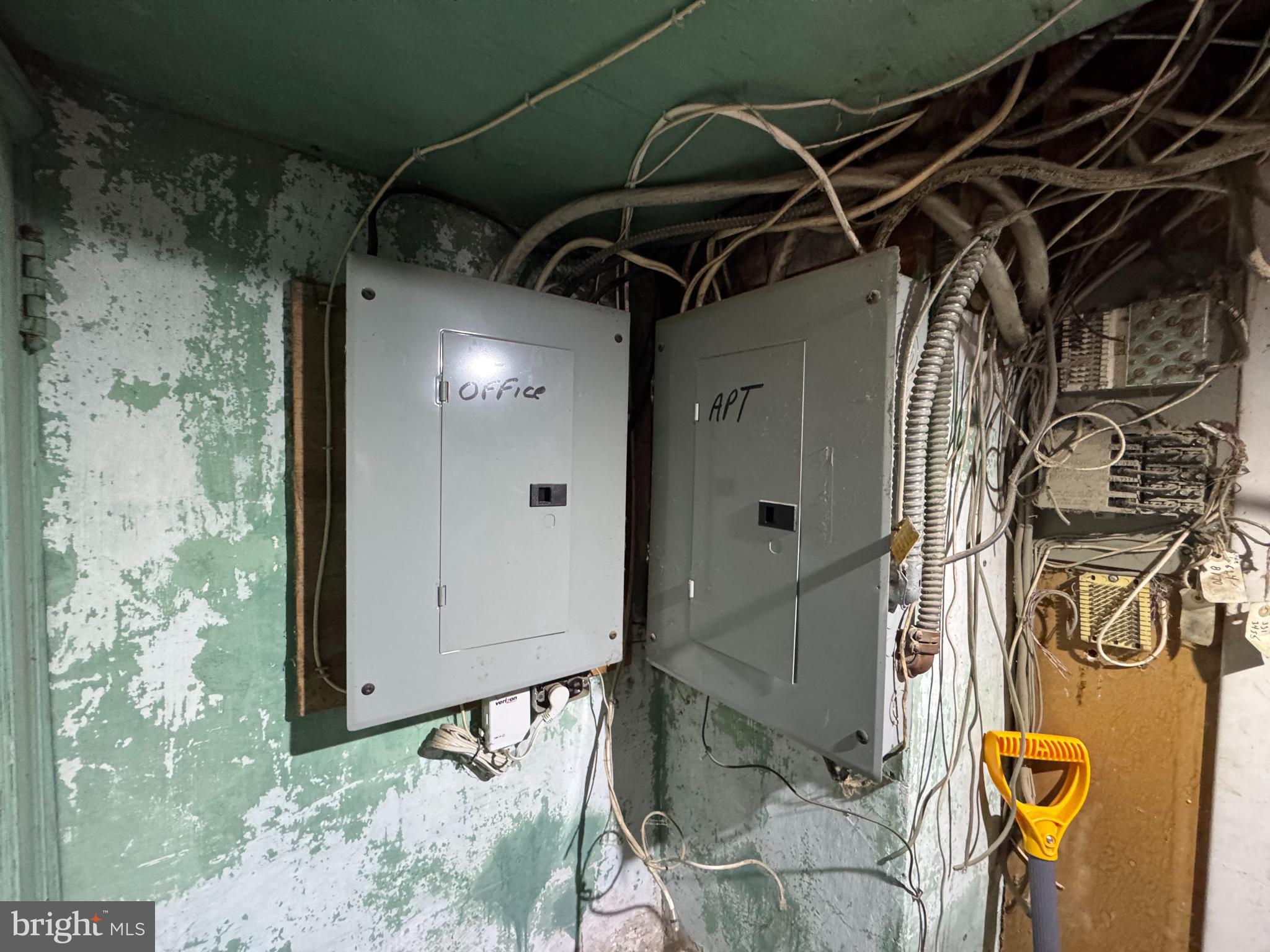 MAYFAIR - Residential