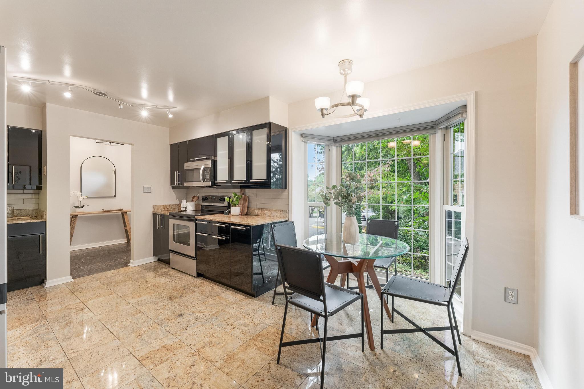 6416 SEVEN OAKS COURT