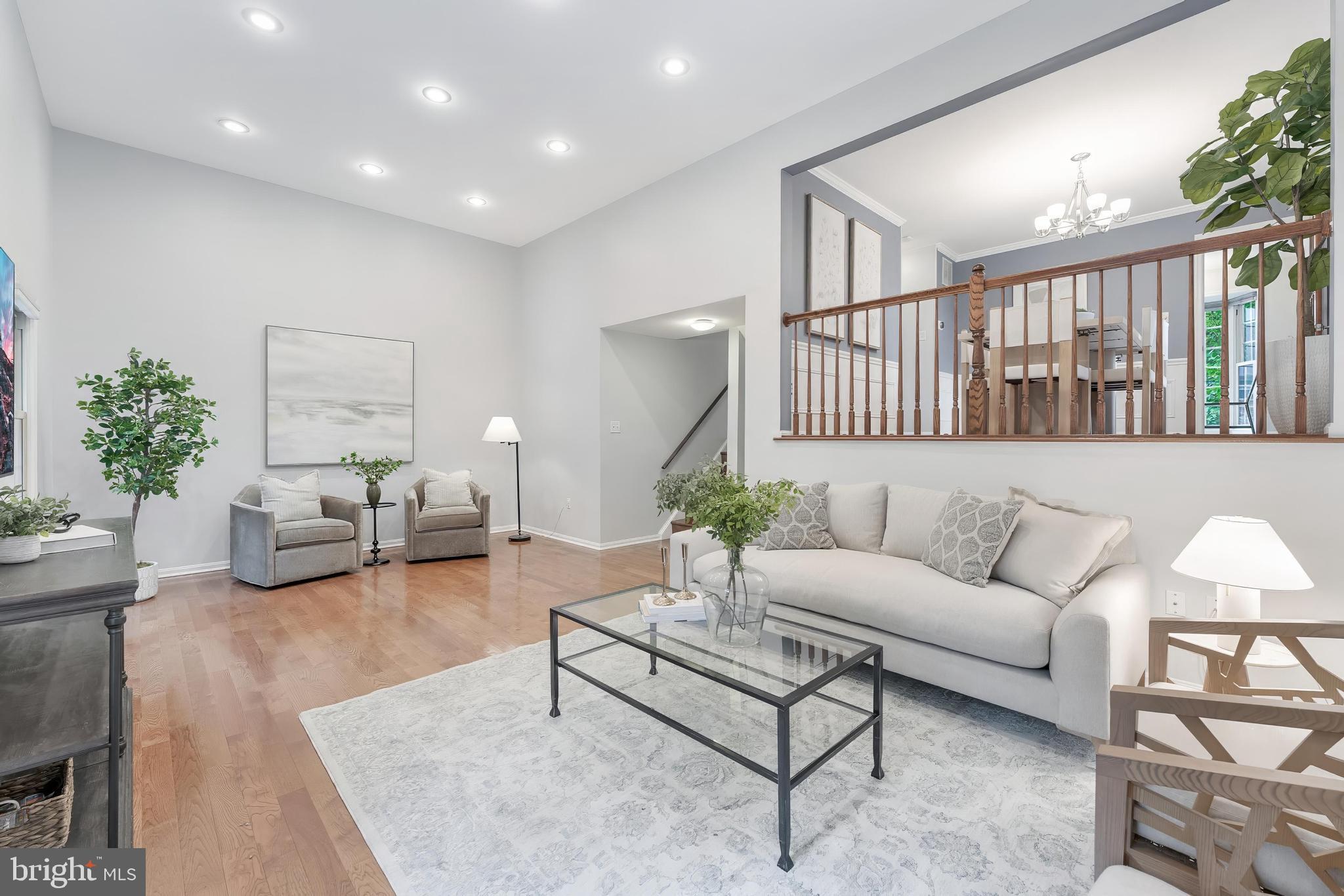6416 SEVEN OAKS COURT