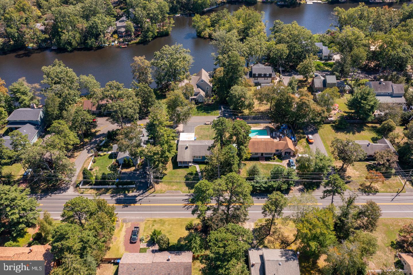 LAKE PINE - Residential