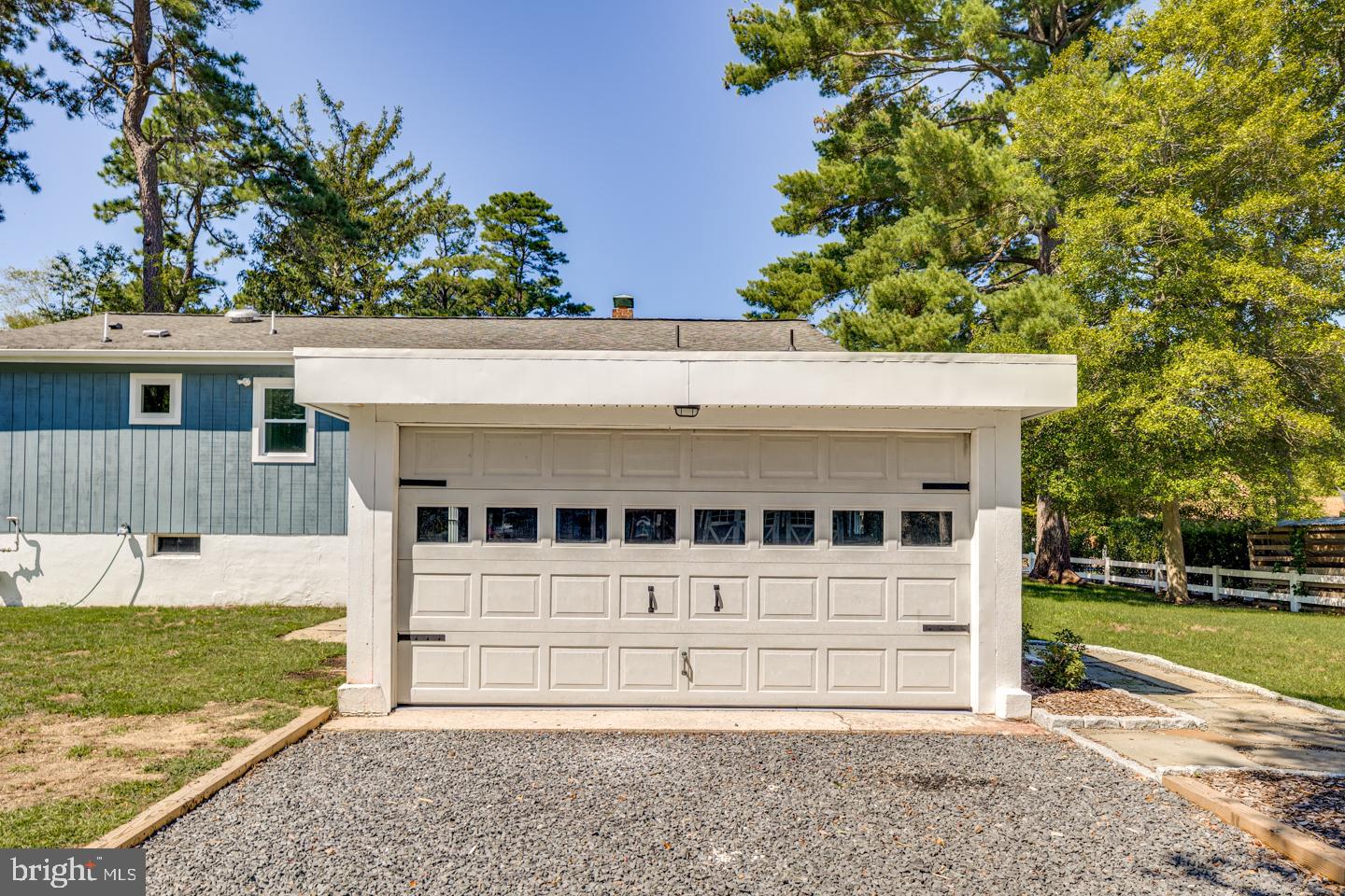 LAKE PINE - Residential