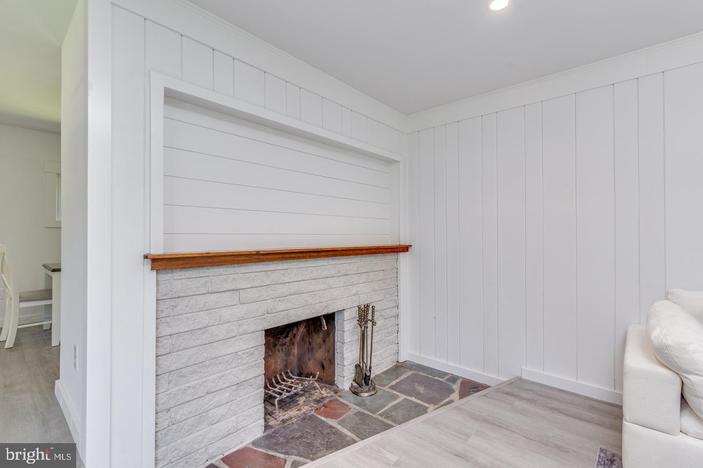 LAKE PINE - Residential