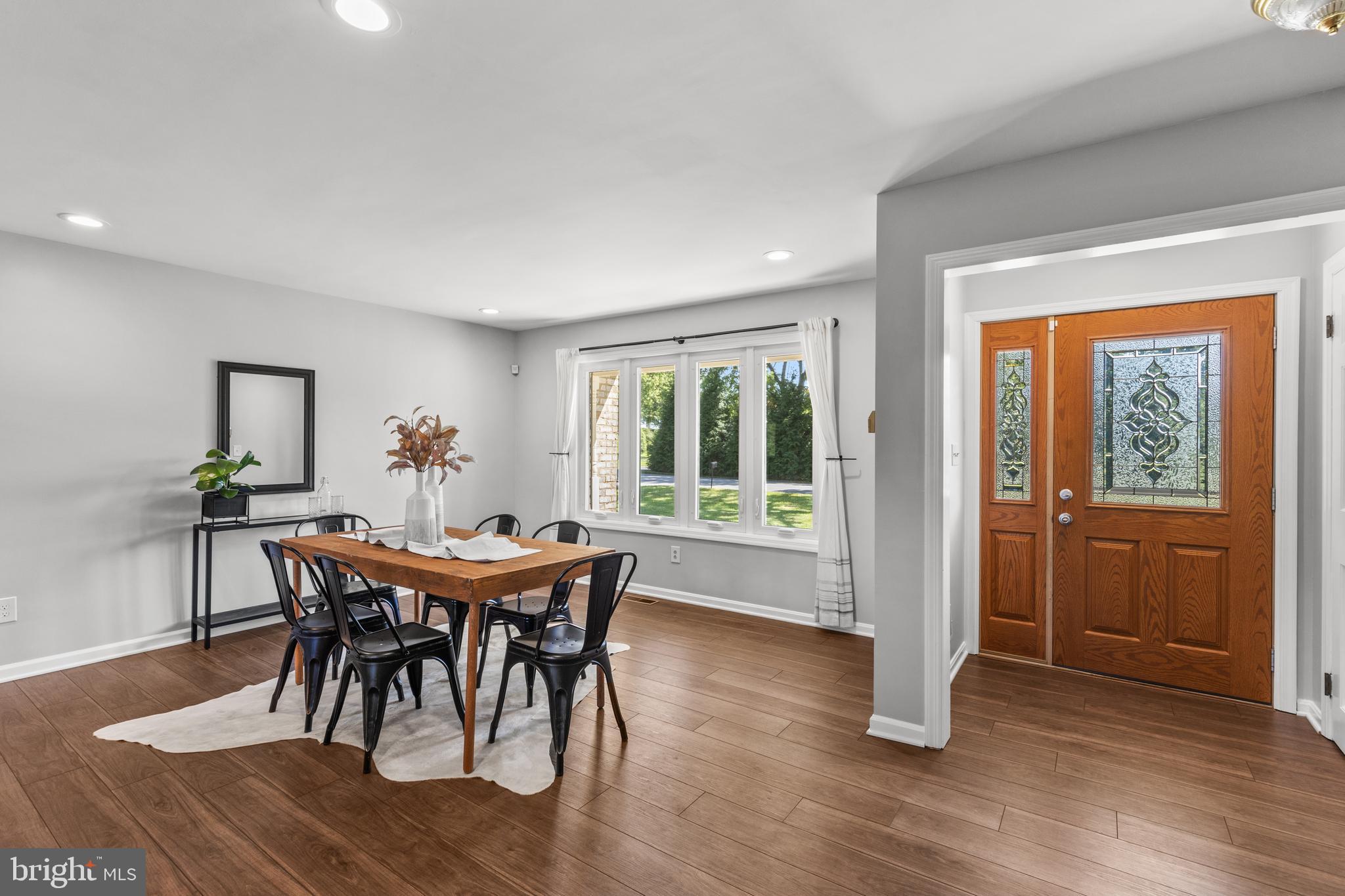 LONDON BRIDGE ESTATES - Residential