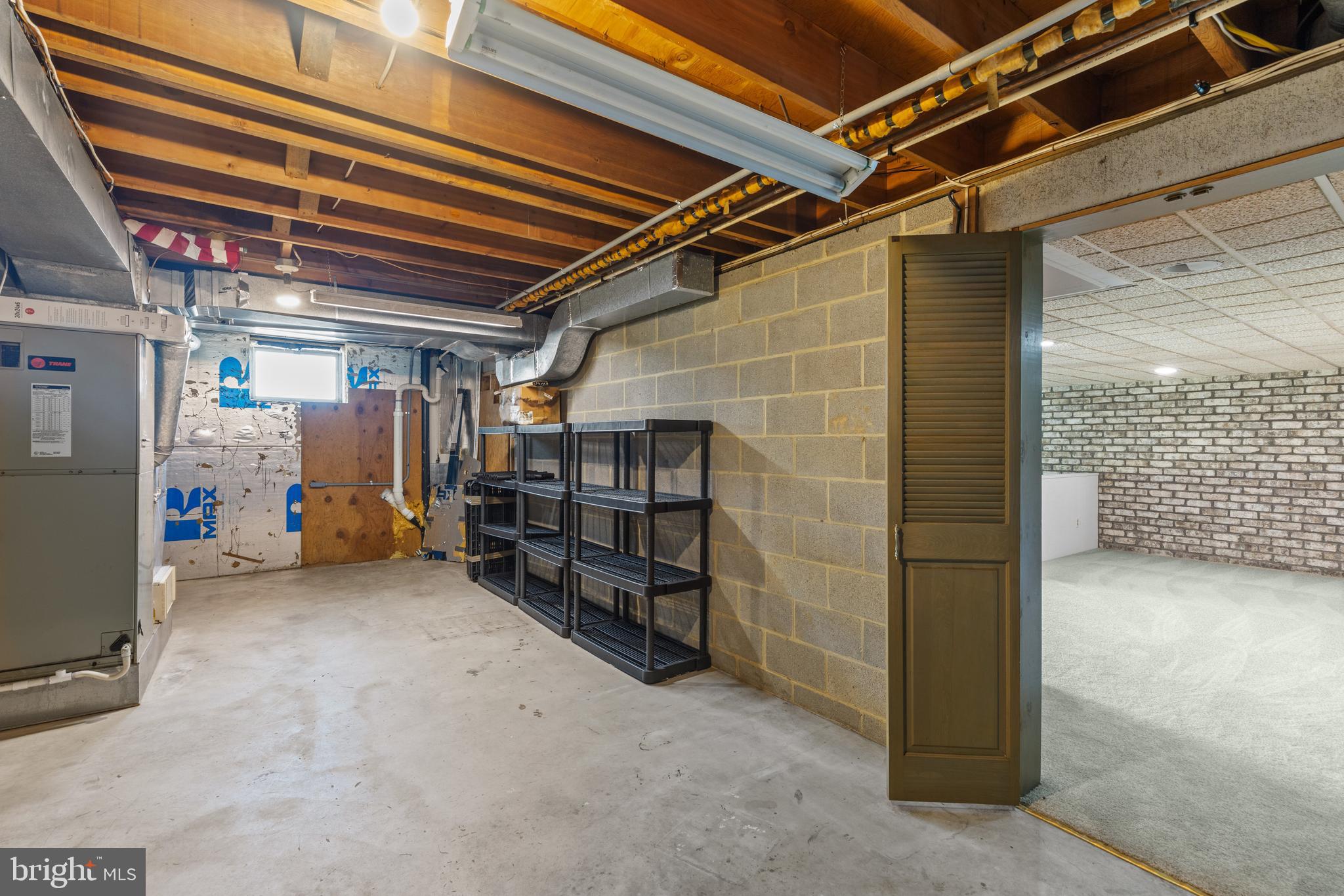 LONDON BRIDGE ESTATES - Residential