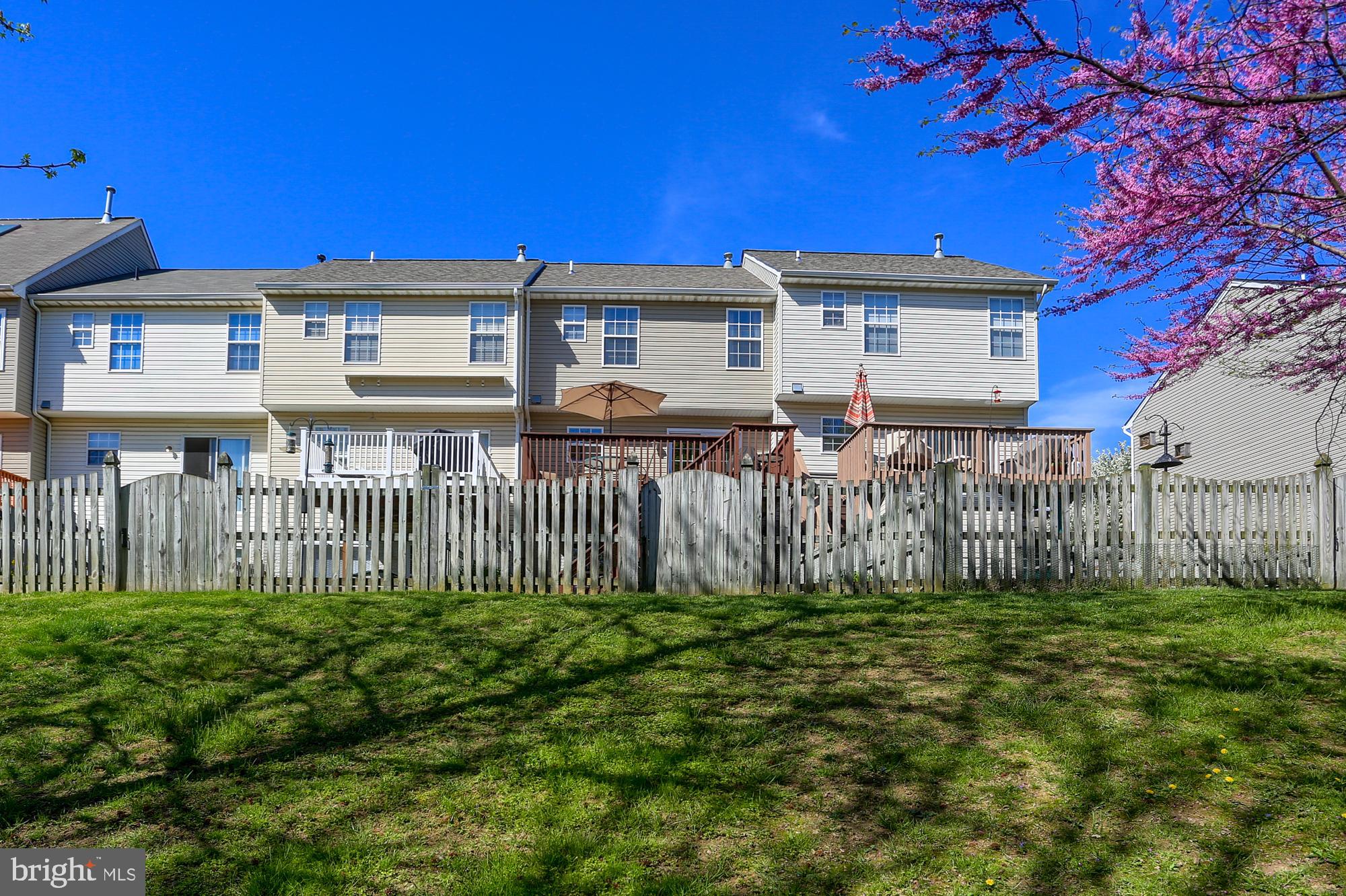 REISTERSTOWN VILLAGE - Residential