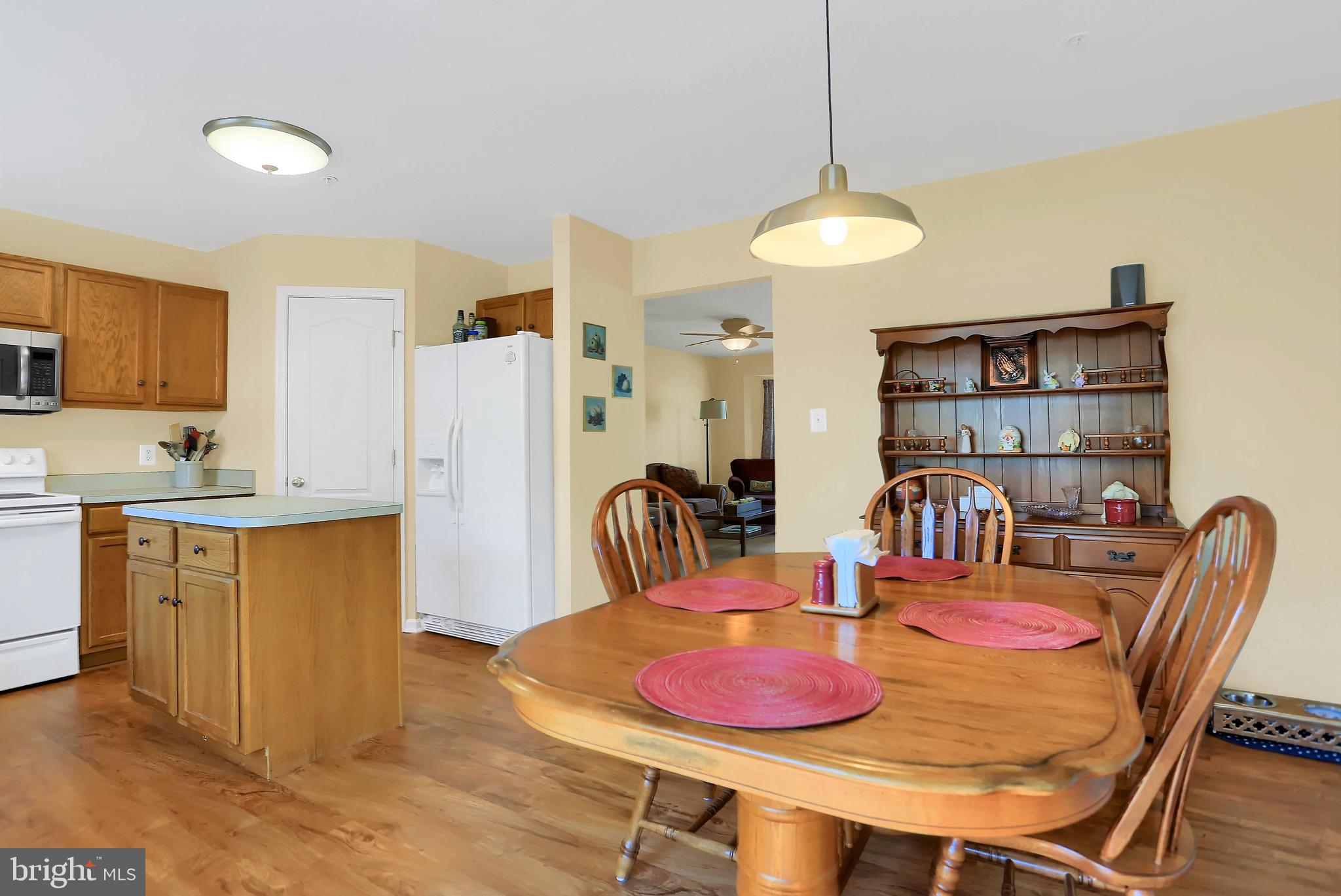 REISTERSTOWN VILLAGE - Residential