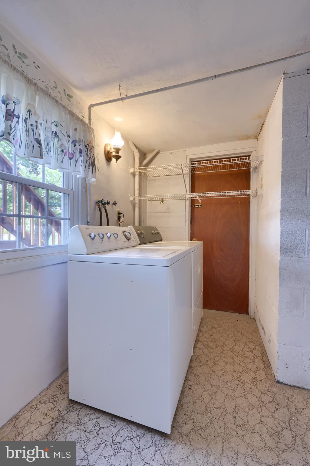 HAINES ACRES - Residential