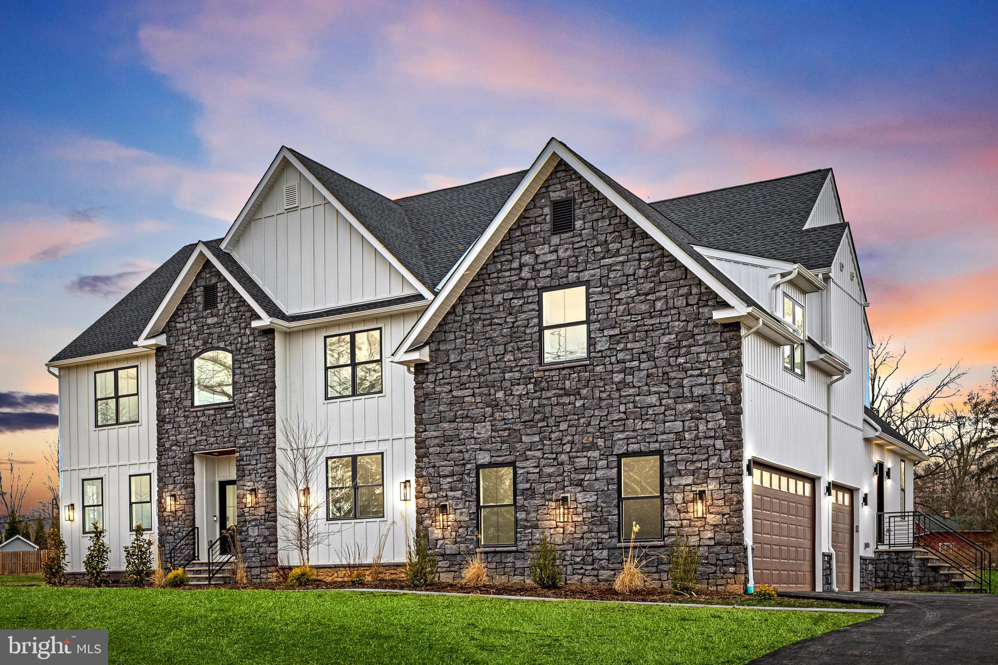 TENNIS POINTE - Residential