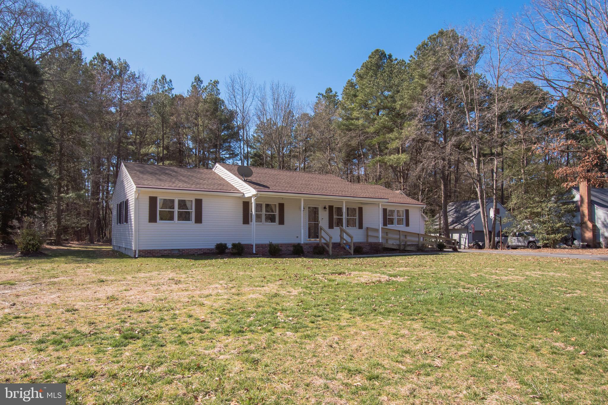 ESSEX RIDGE - Residential