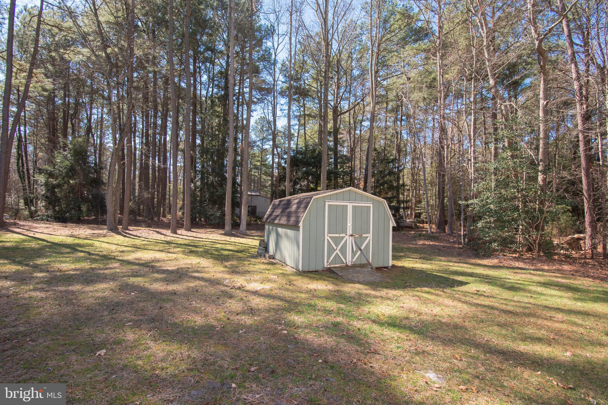 ESSEX RIDGE - Residential