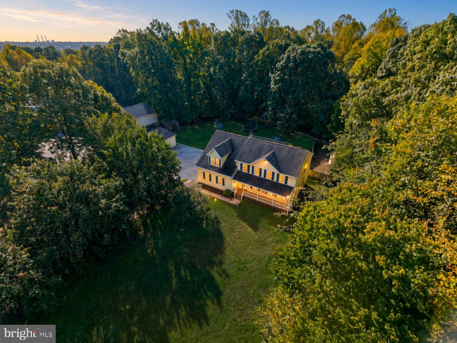 17259 CREEKSIDE DRIVE