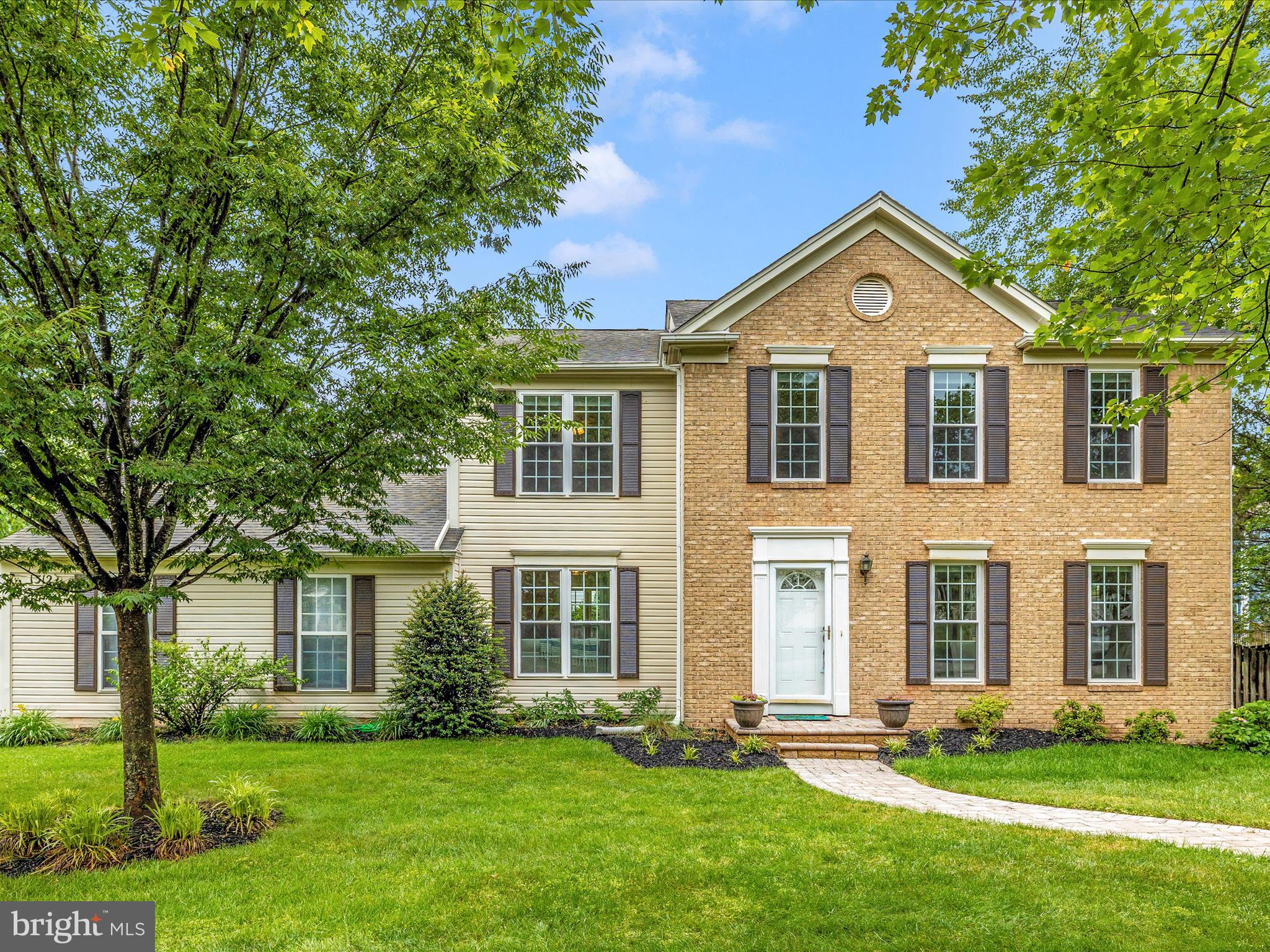 1312 TREASURE DRIVE