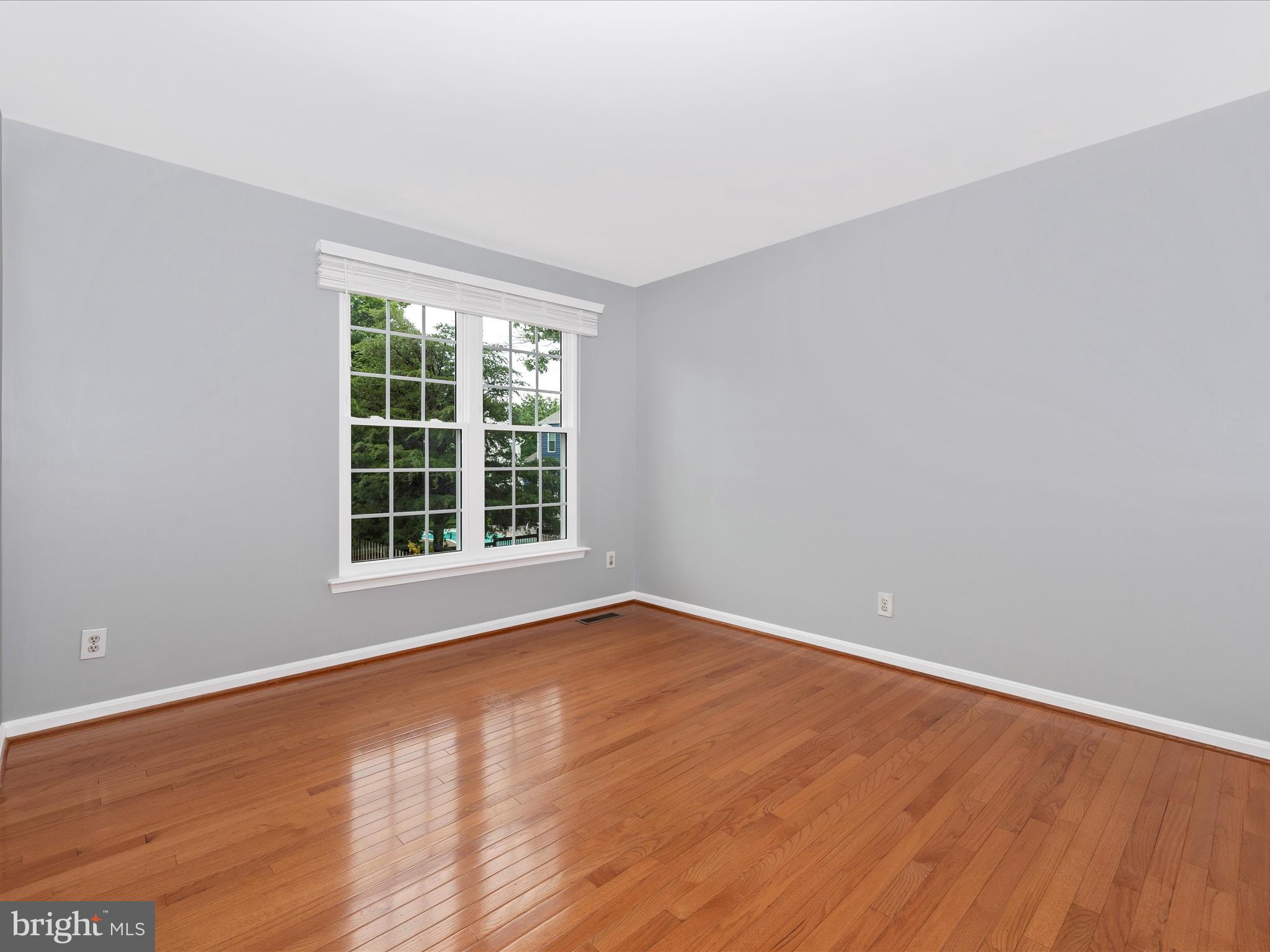 PEACHTREE EAST - Residential