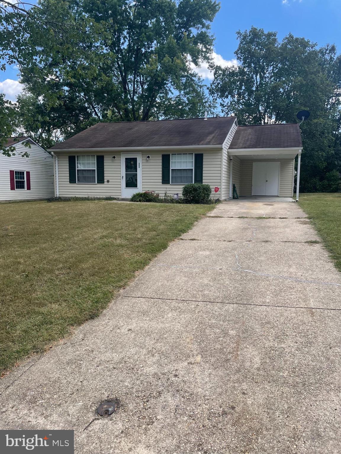 This freshly painted and newly carpeted 2 bedroom/ 1 bath home is ready for you to move in. The owner expects good credit and sufficient income. Pets on a case by case basis.