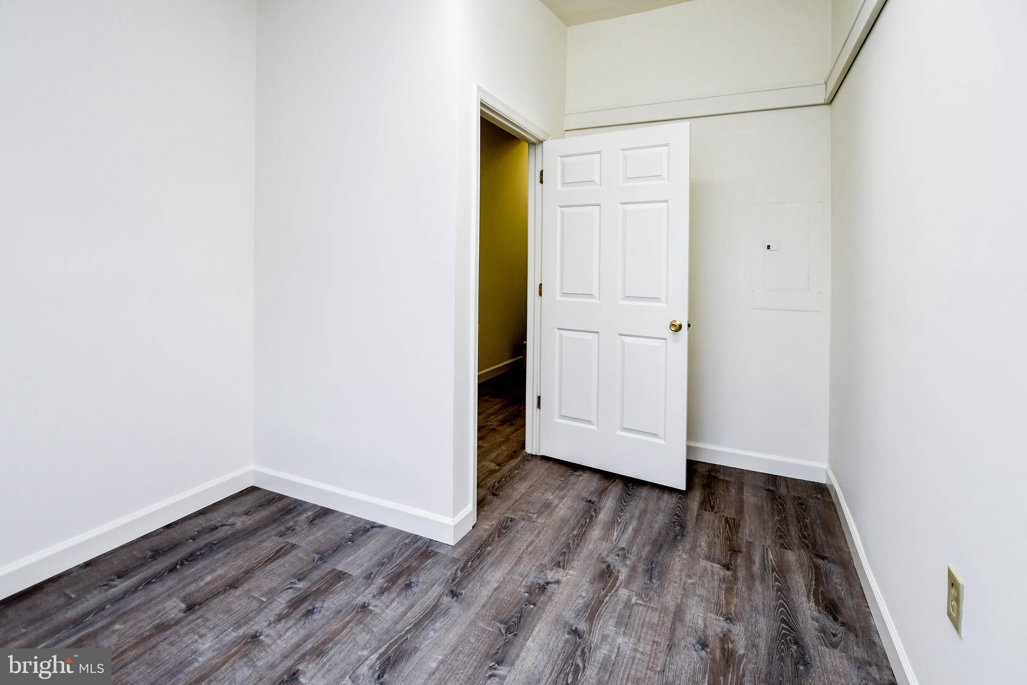 POINTER RIDGE AT COLLINGTON - Commercial Lease