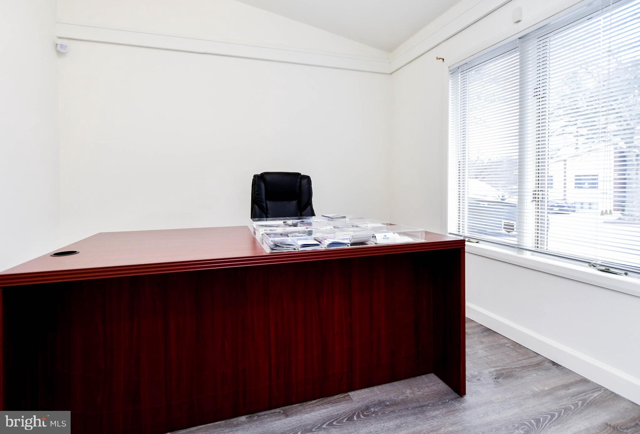 POINTER RIDGE AT COLLINGTON - Commercial Lease