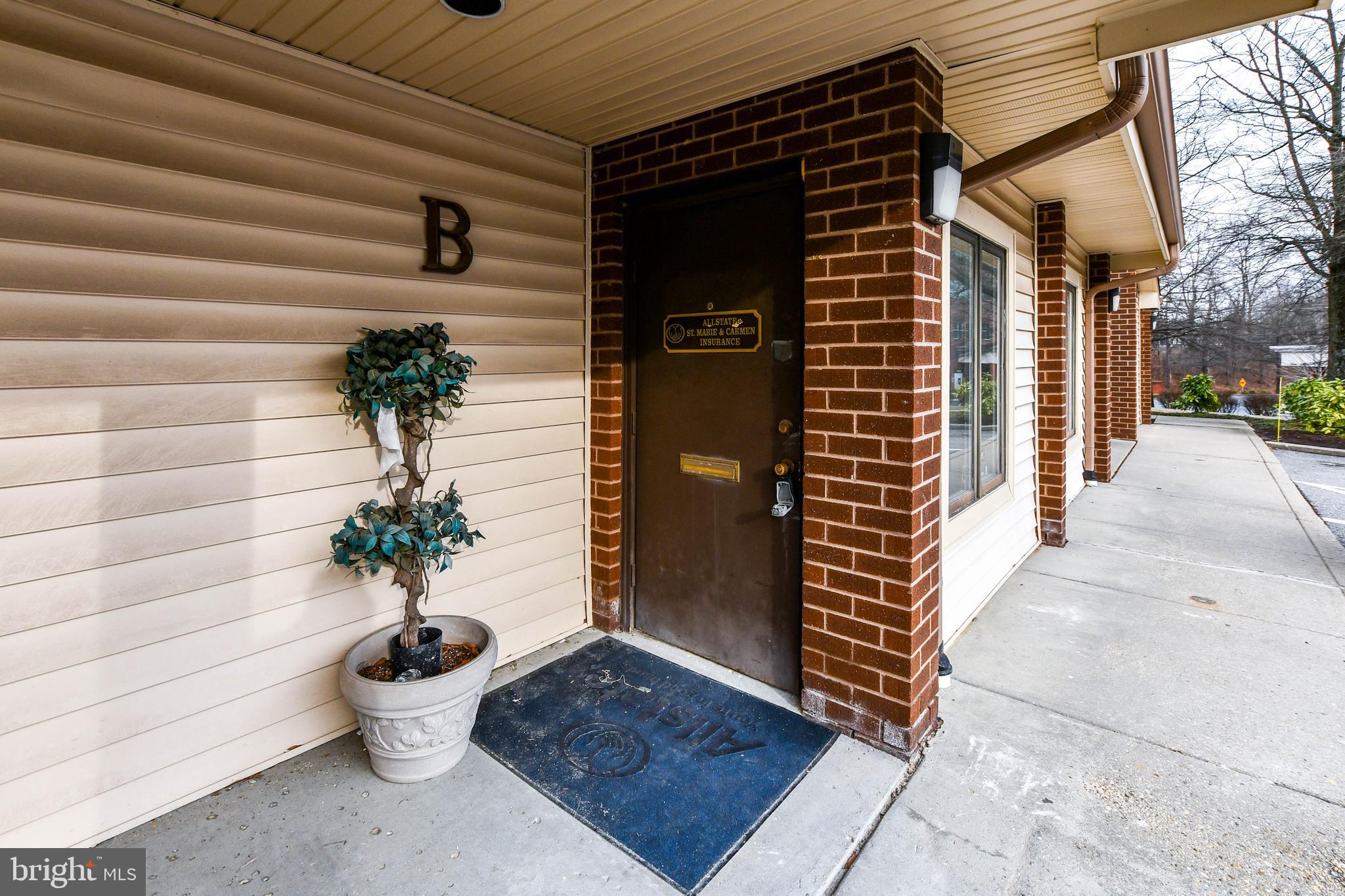 POINTER RIDGE AT COLLINGTON - Commercial Lease