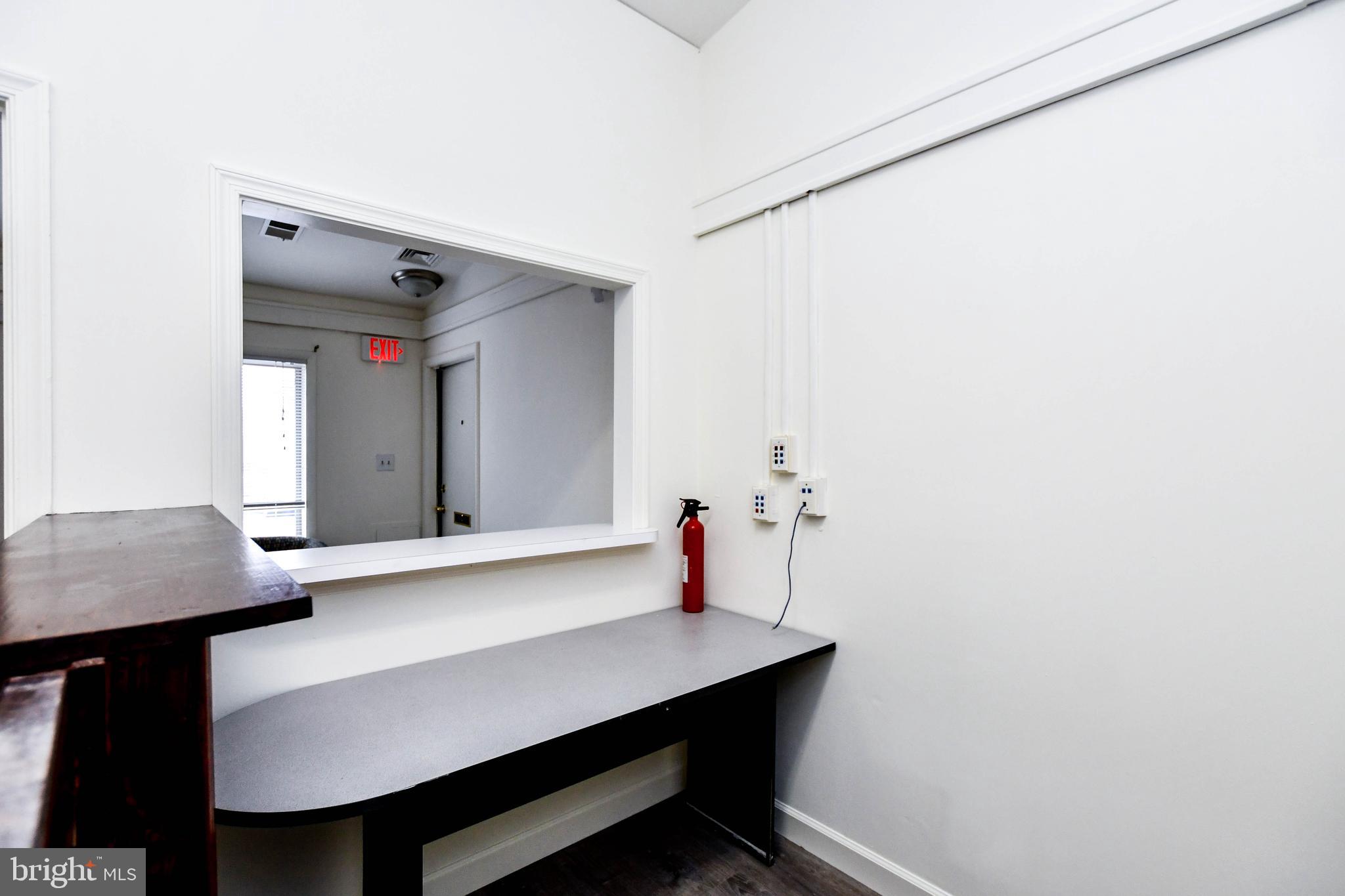 POINTER RIDGE AT COLLINGTON - Commercial Lease