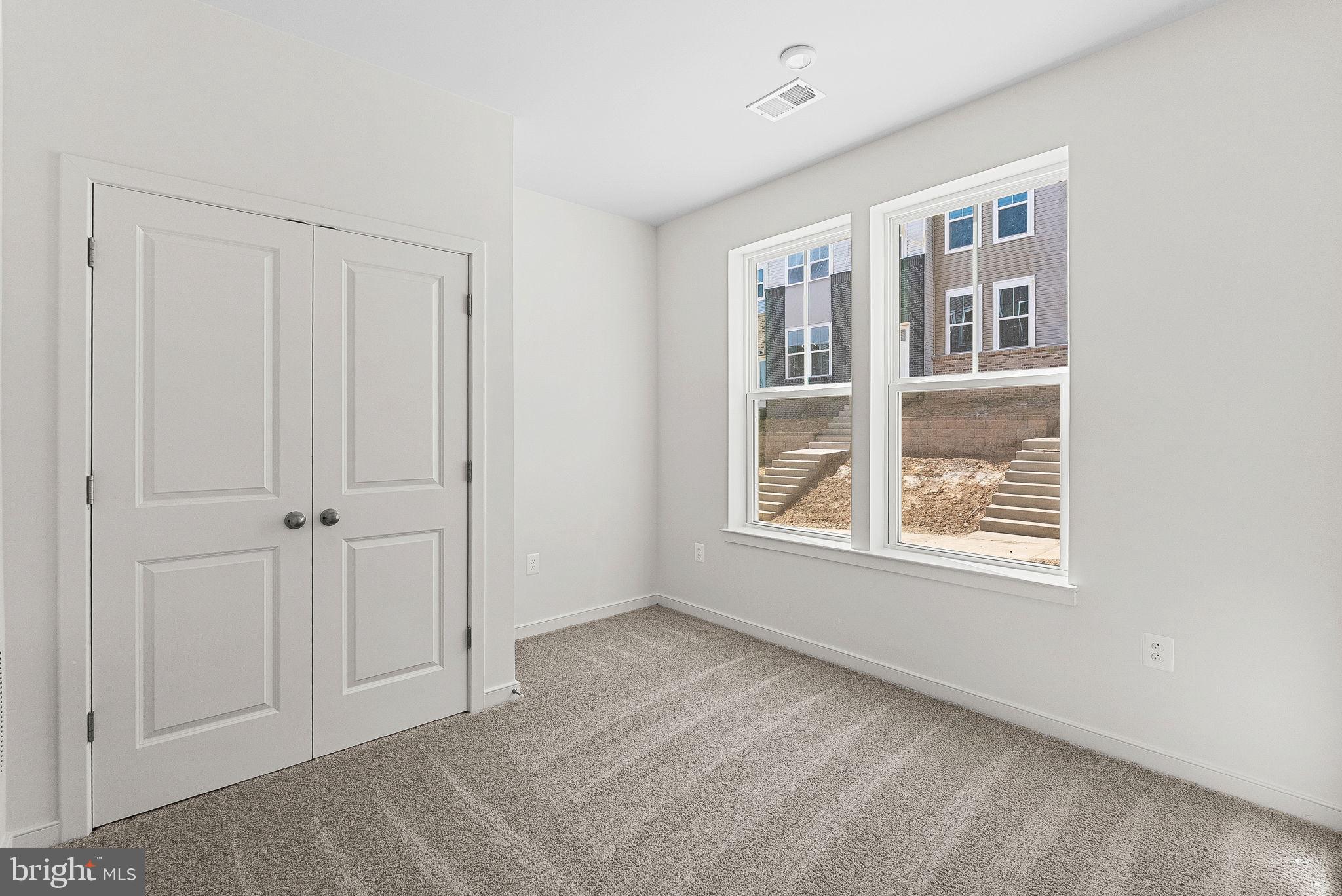 CASCADE LANDING - Residential