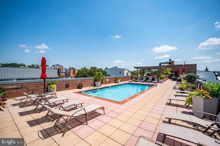 3251 PROSPECT STREET NW 304