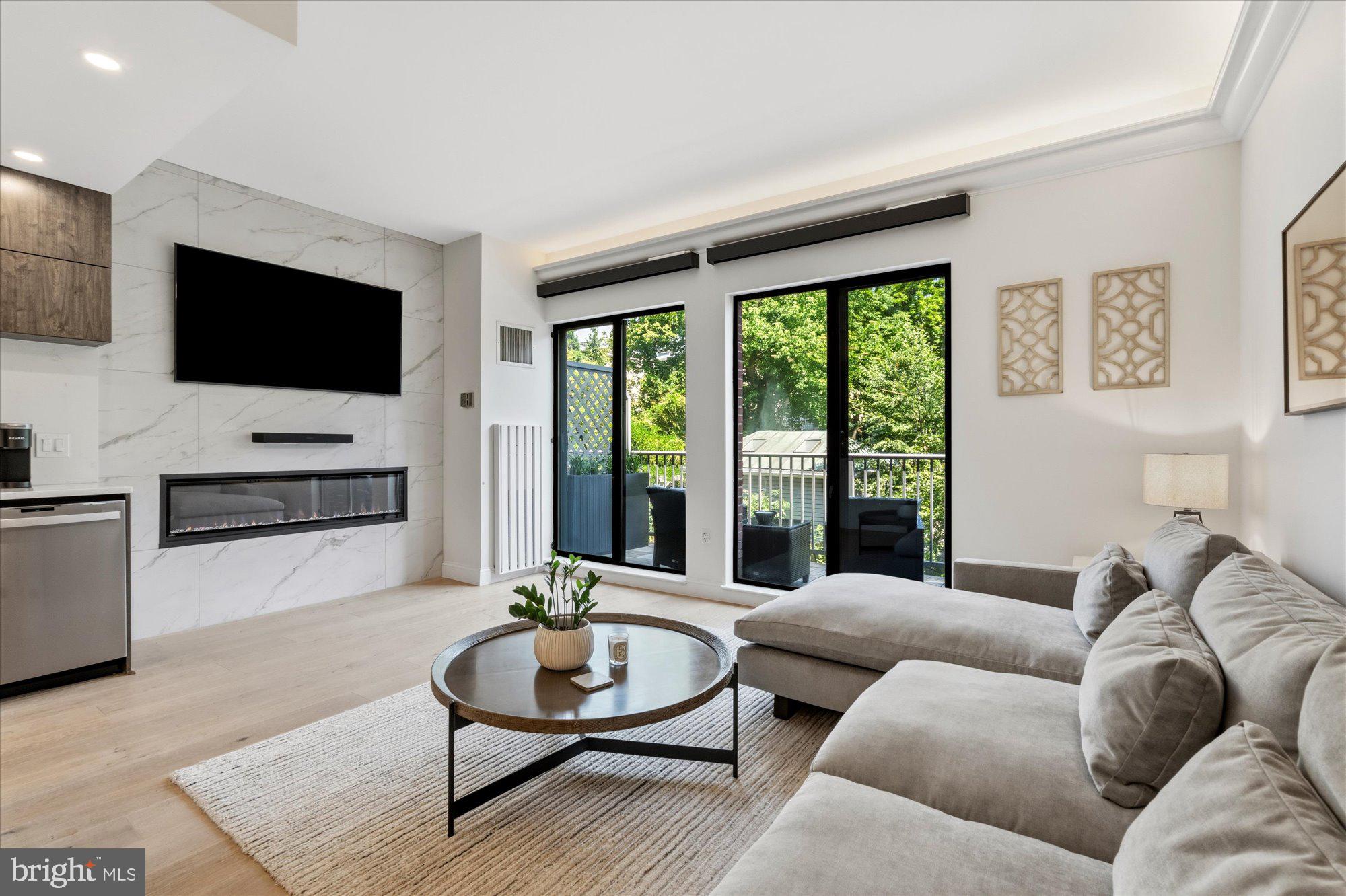 3251 PROSPECT STREET NW 304