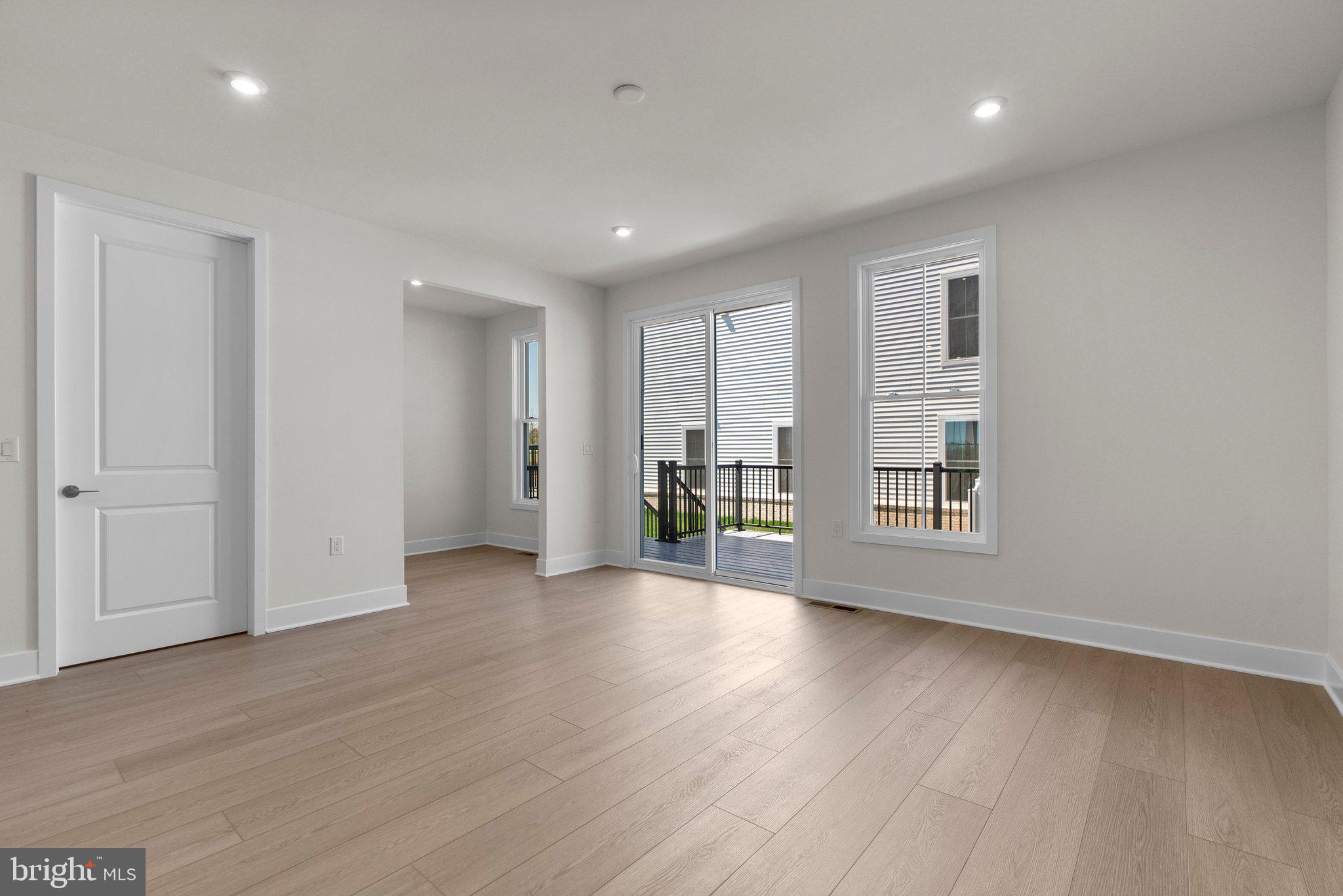 LOUDOUN - Residential