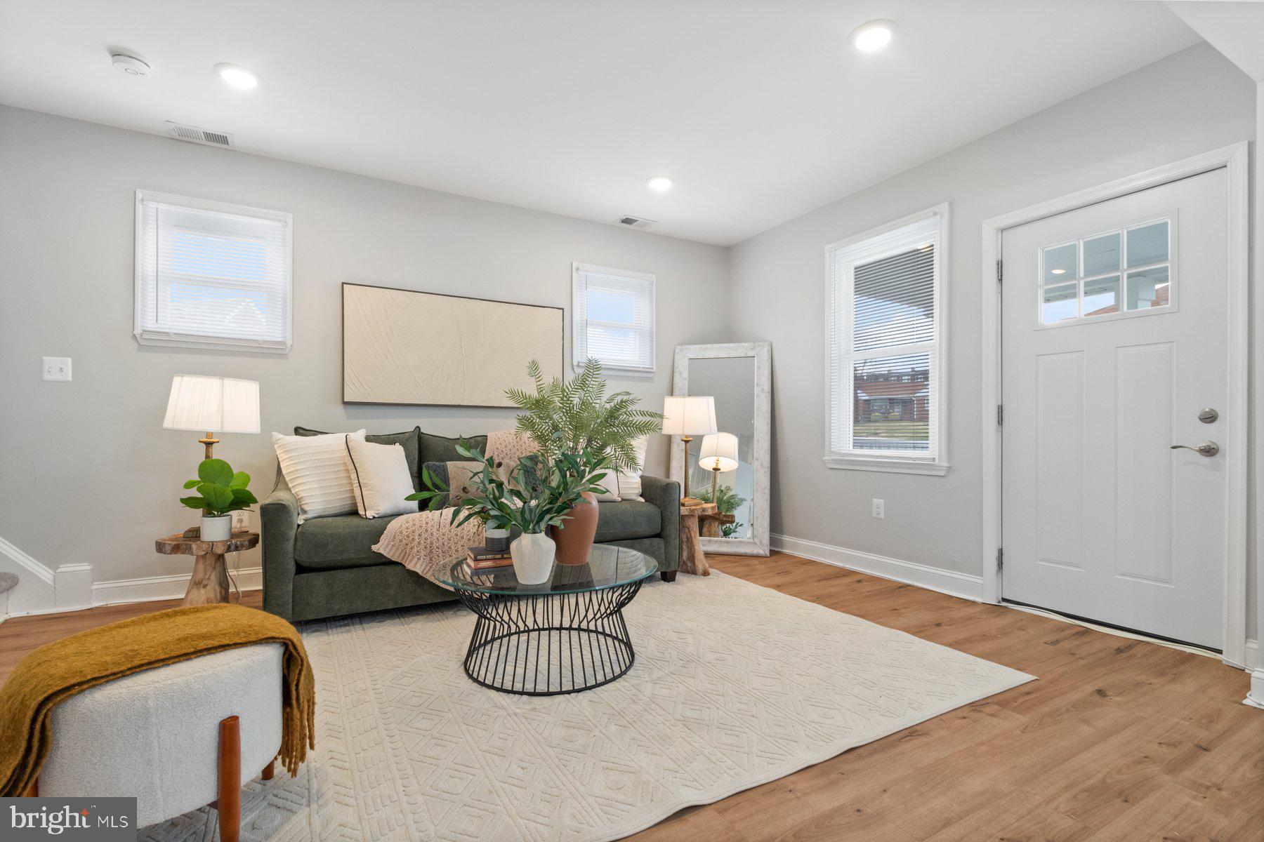 RIDGEWOOD - Residential