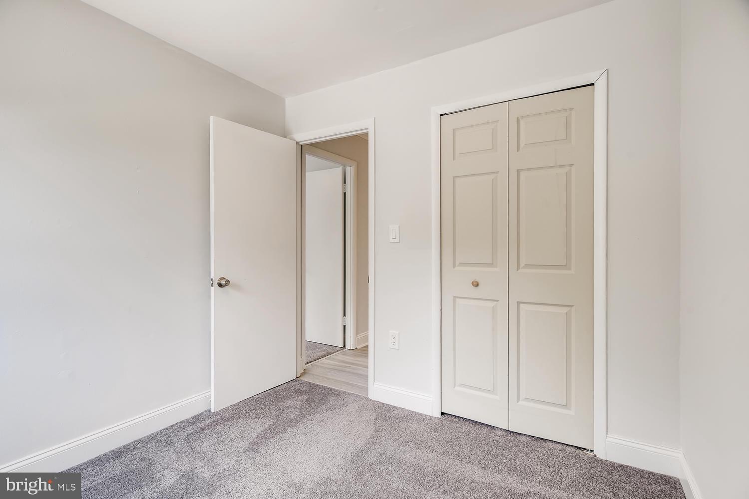 EDGEWATER VILLAGE - Residential