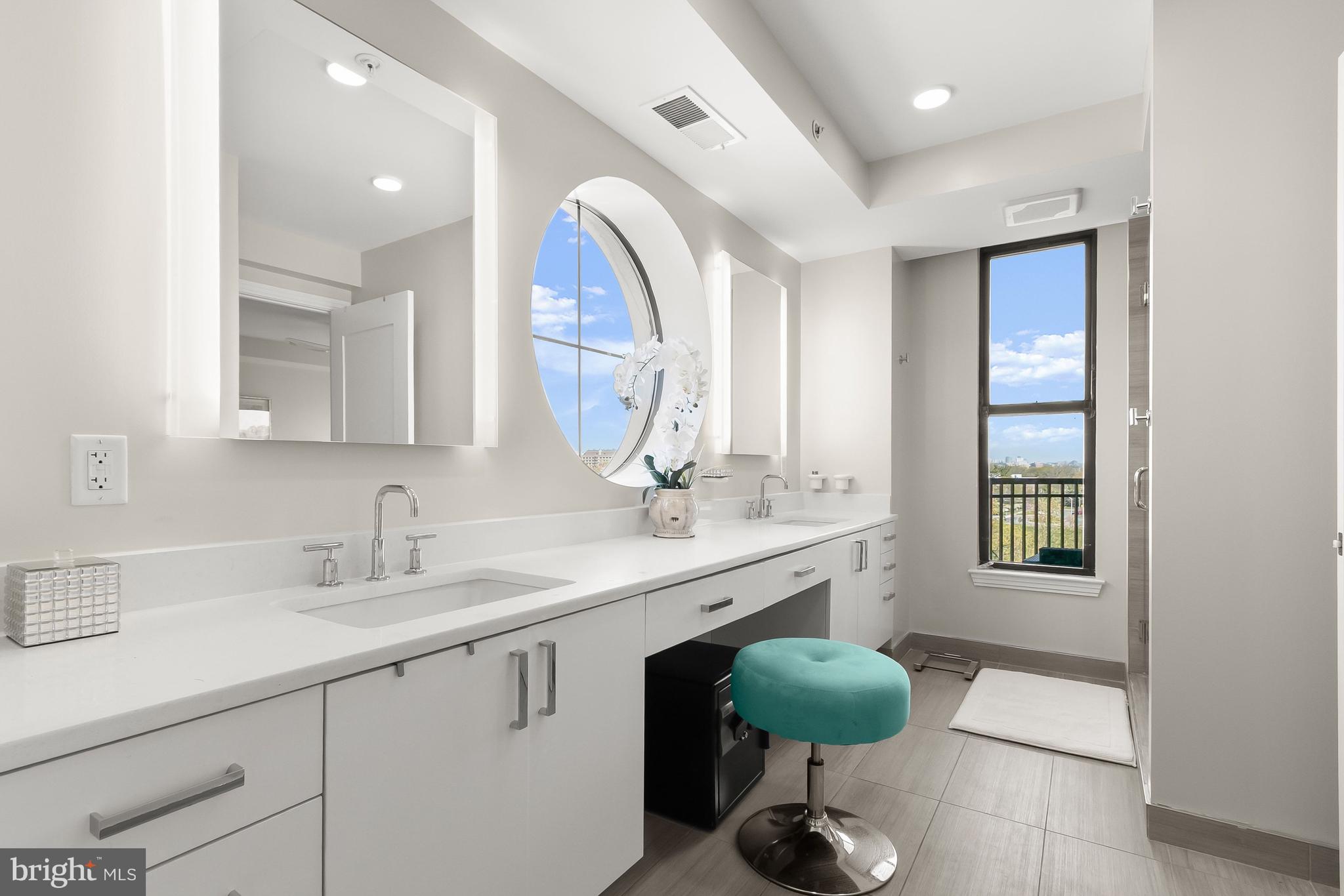 DOWNTOWN BETHESDA - Residential