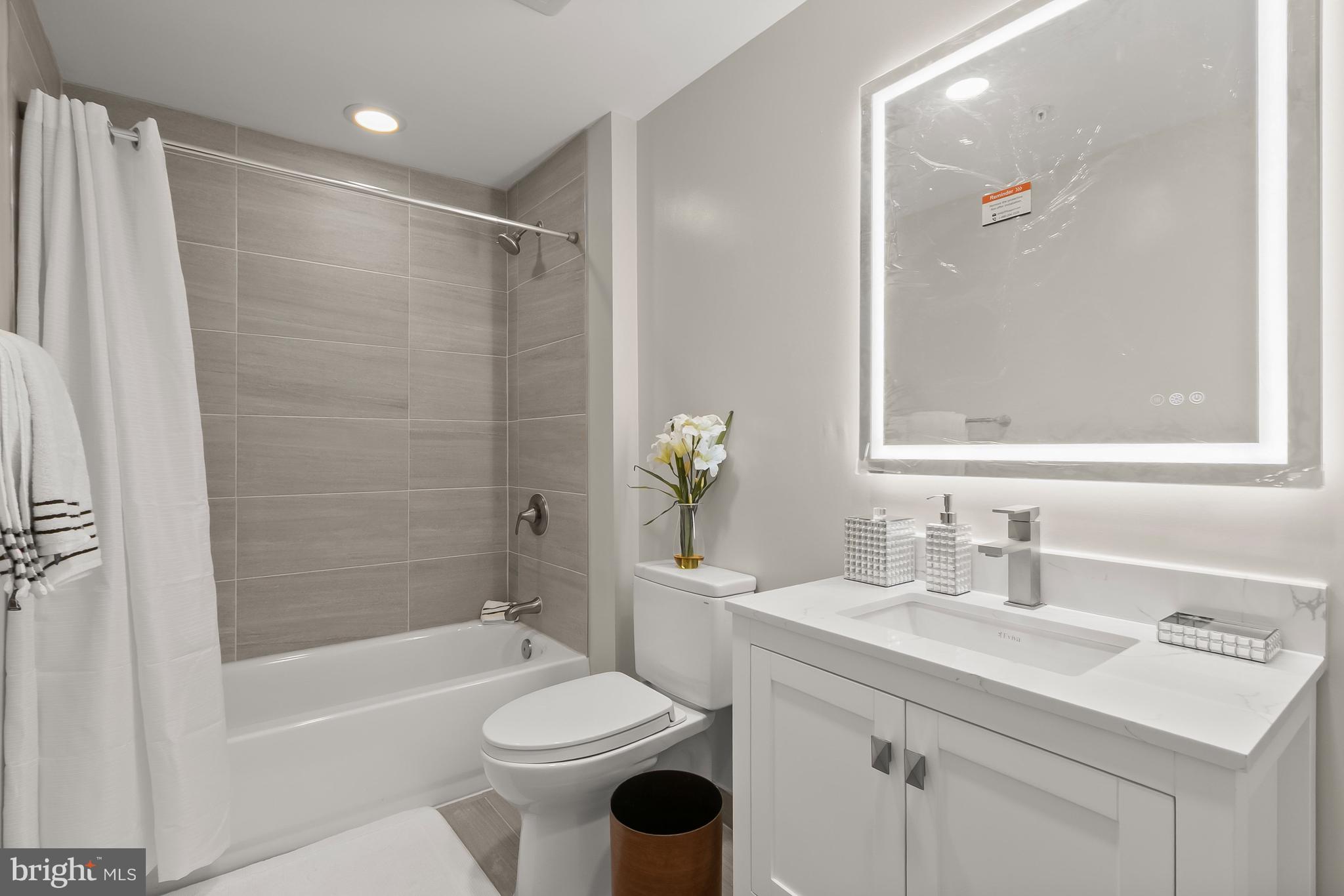 DOWNTOWN BETHESDA - Residential