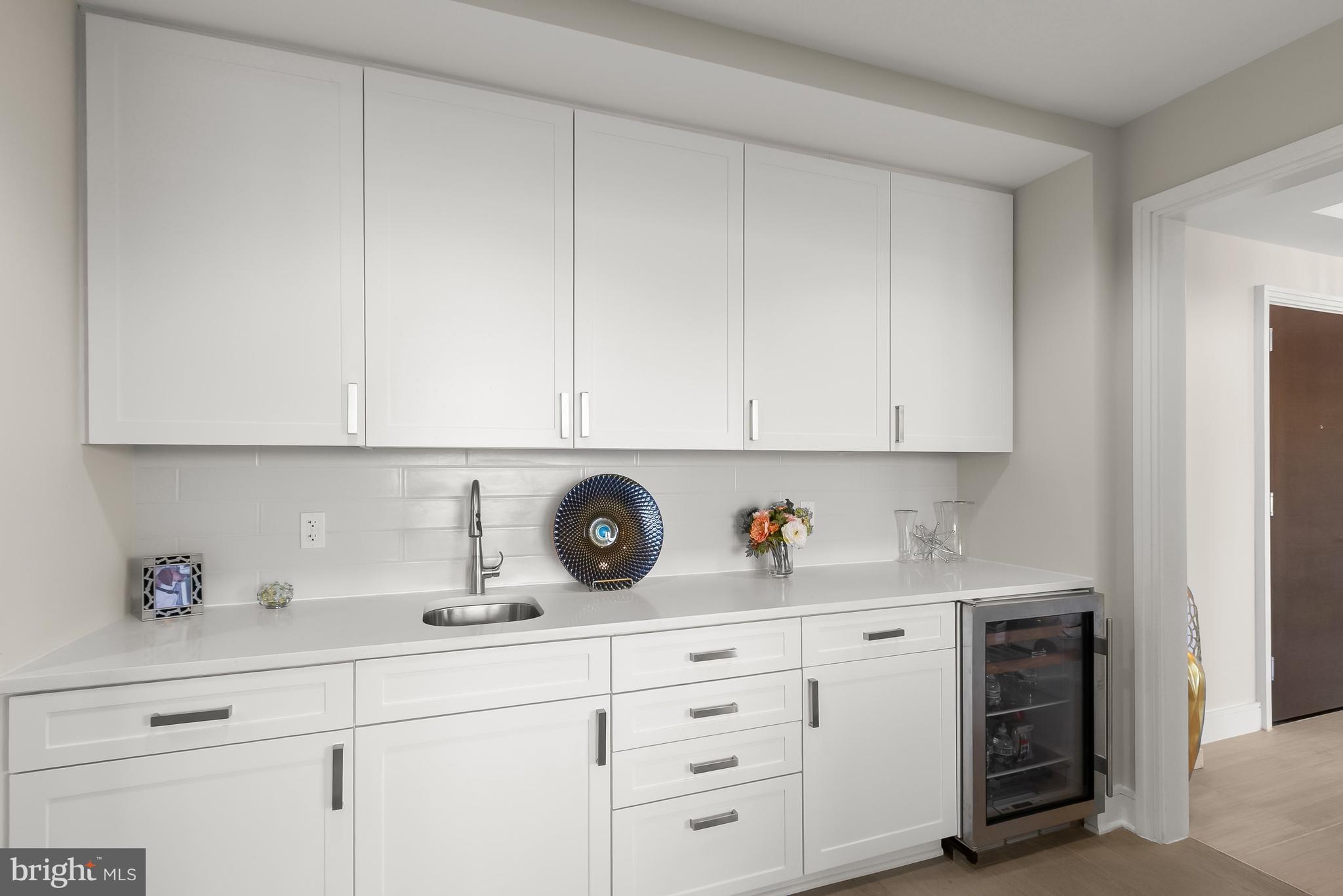 DOWNTOWN BETHESDA - Residential