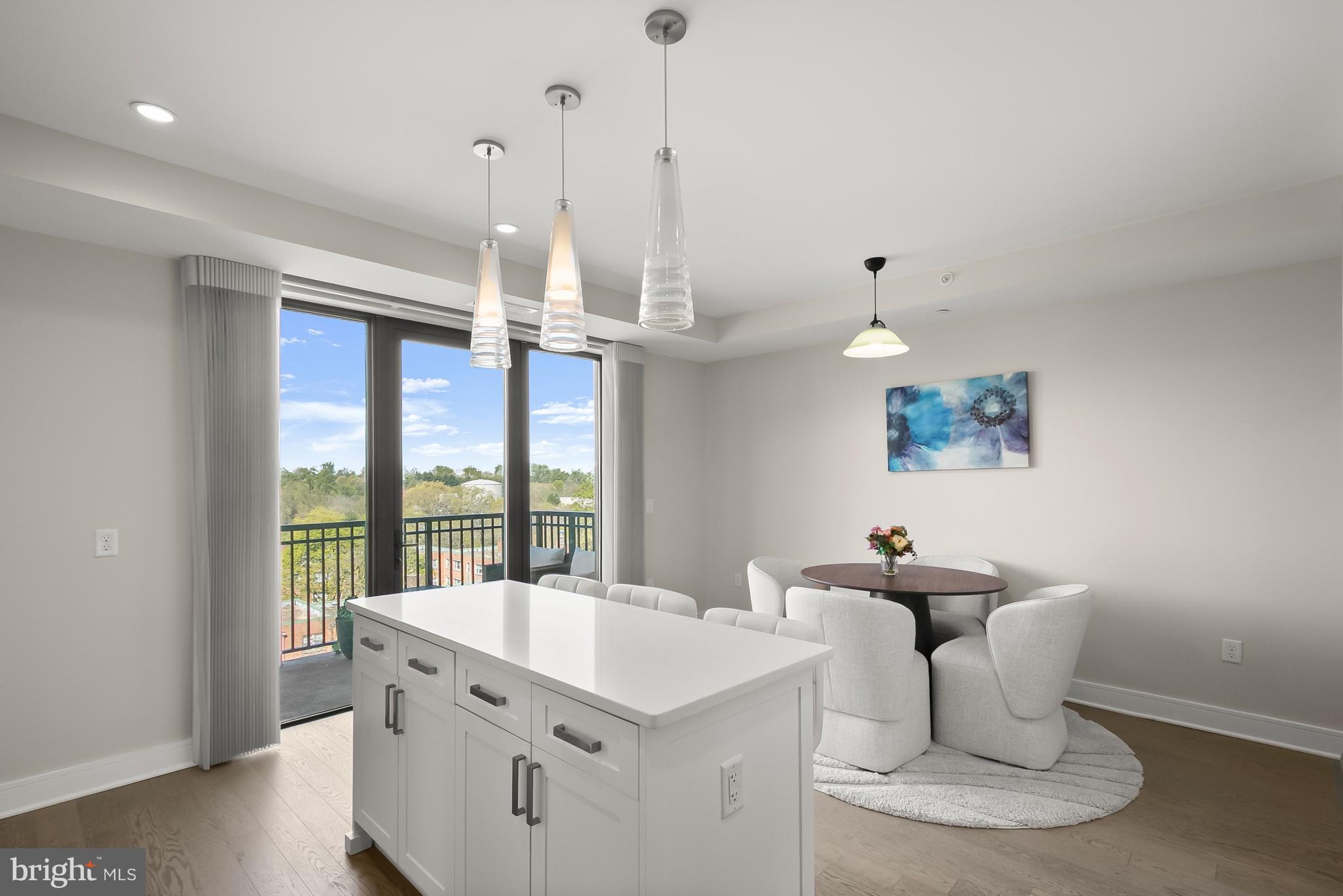 DOWNTOWN BETHESDA - Residential