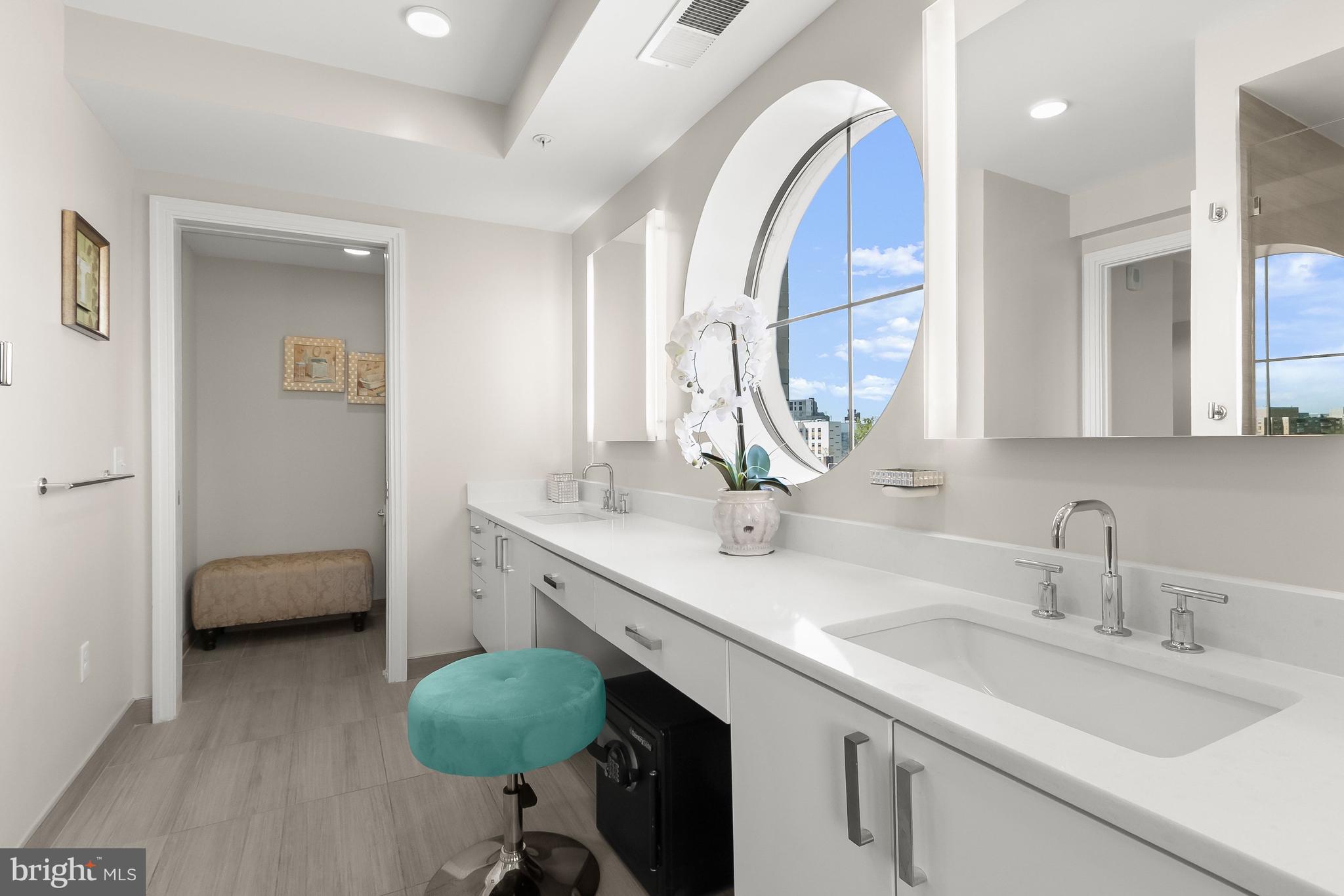 DOWNTOWN BETHESDA - Residential