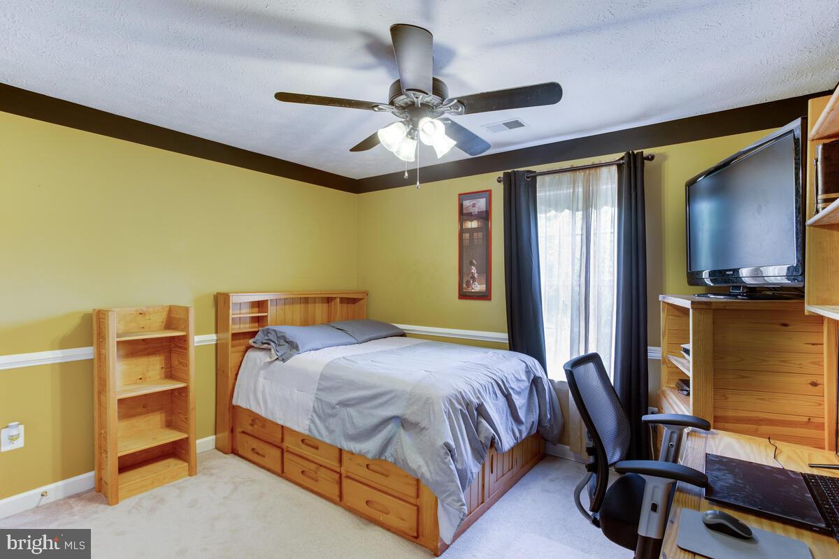 ARAGONA VILLAGE - Residential