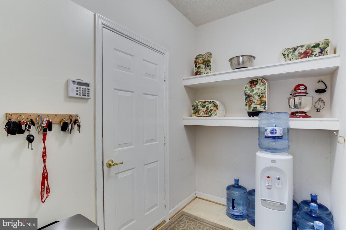 ARAGONA VILLAGE - Residential