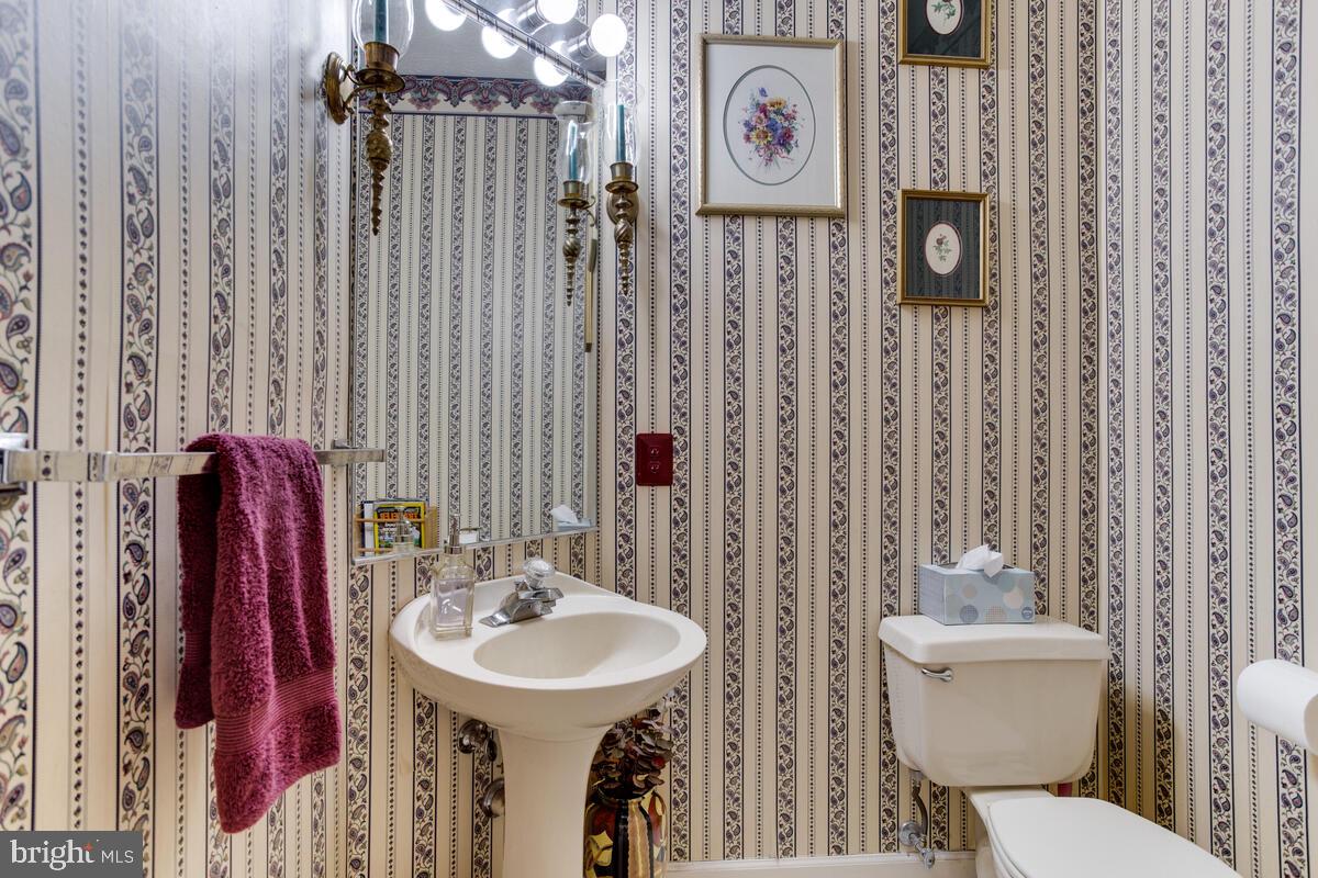 ARAGONA VILLAGE - Residential