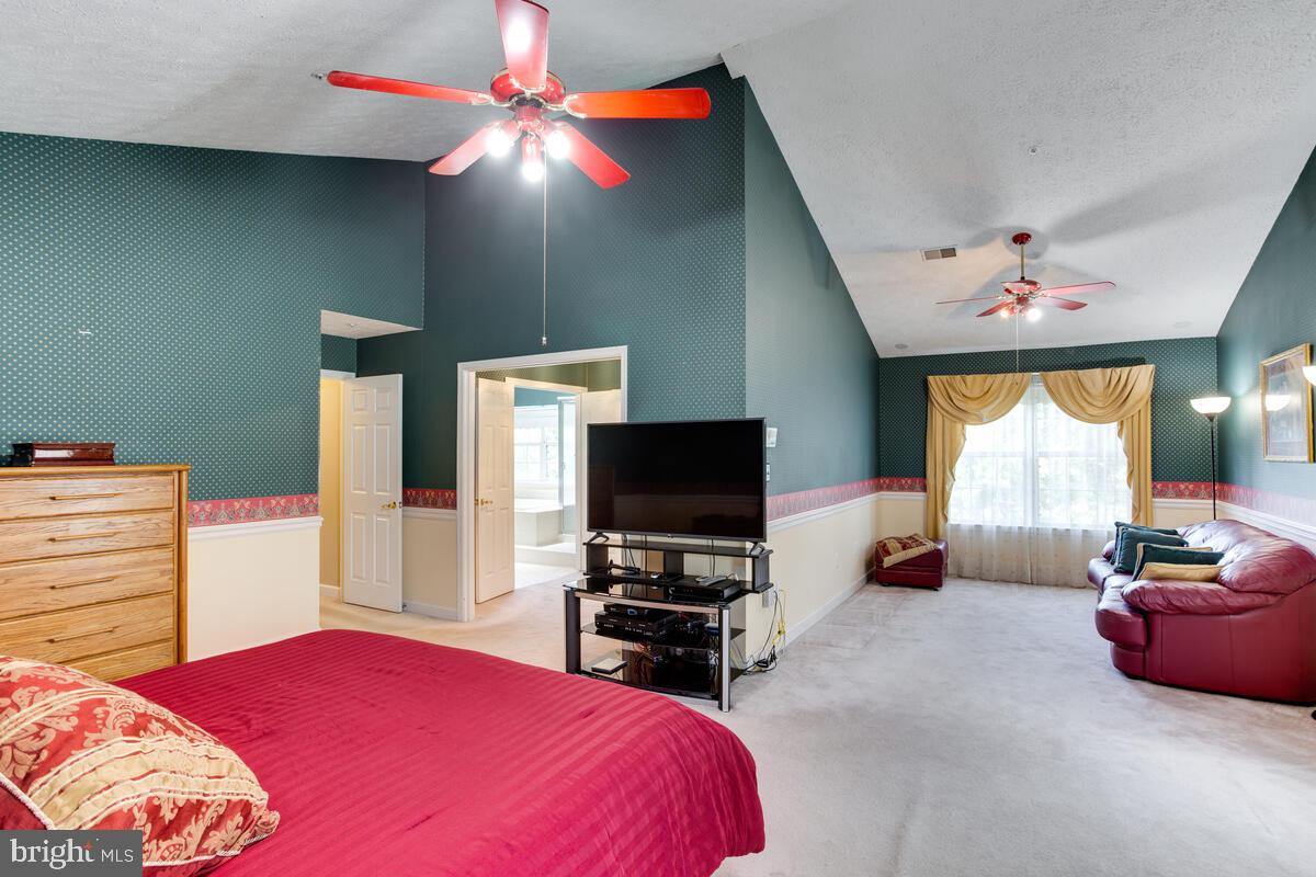 ARAGONA VILLAGE - Residential