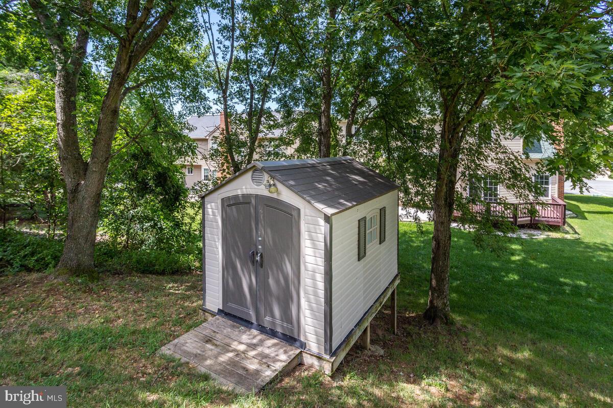 ARAGONA VILLAGE - Residential