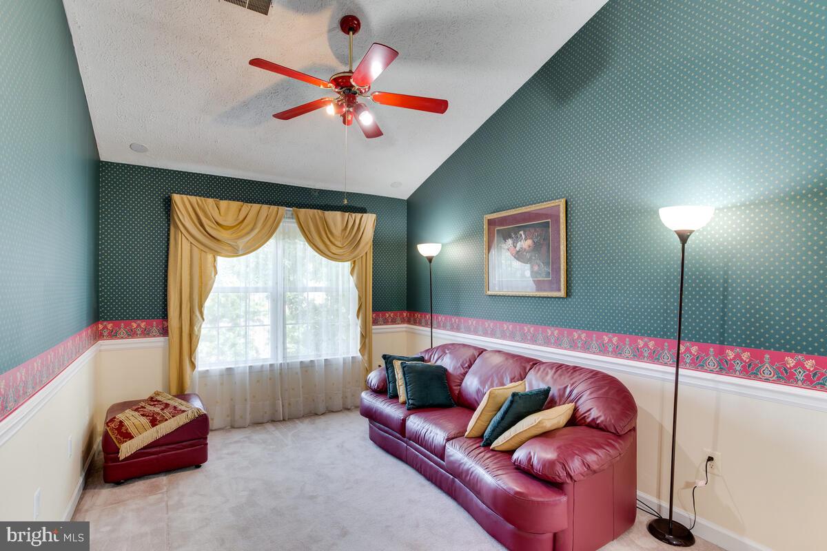 ARAGONA VILLAGE - Residential