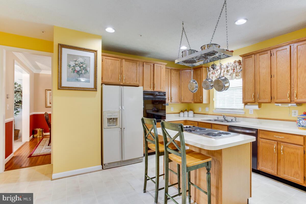 ARAGONA VILLAGE - Residential