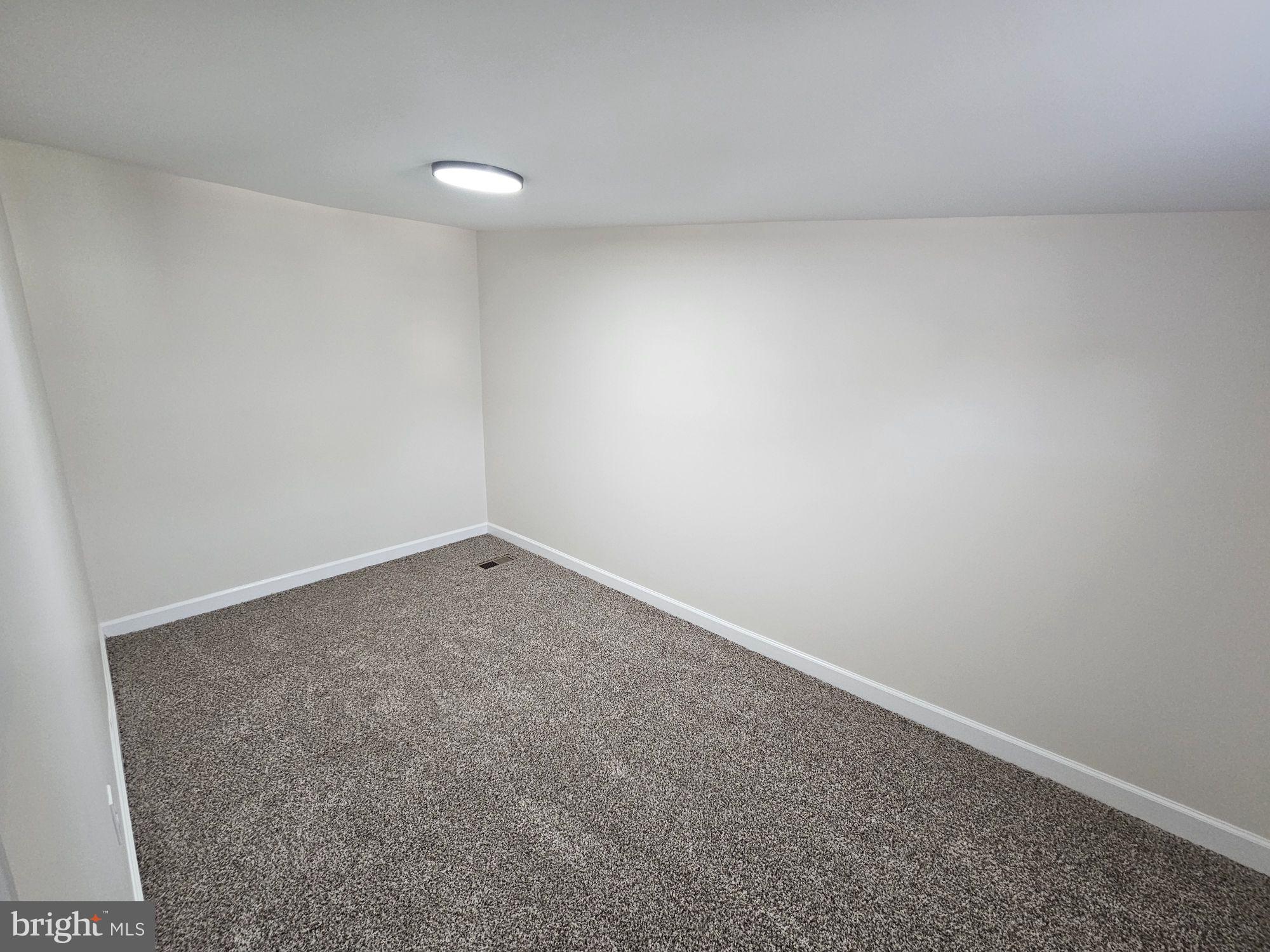 DUTCH HILL - Residential