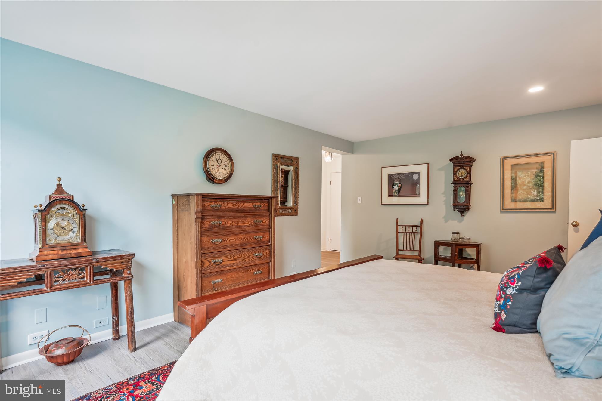 SUMNER VILLAGE - Residential