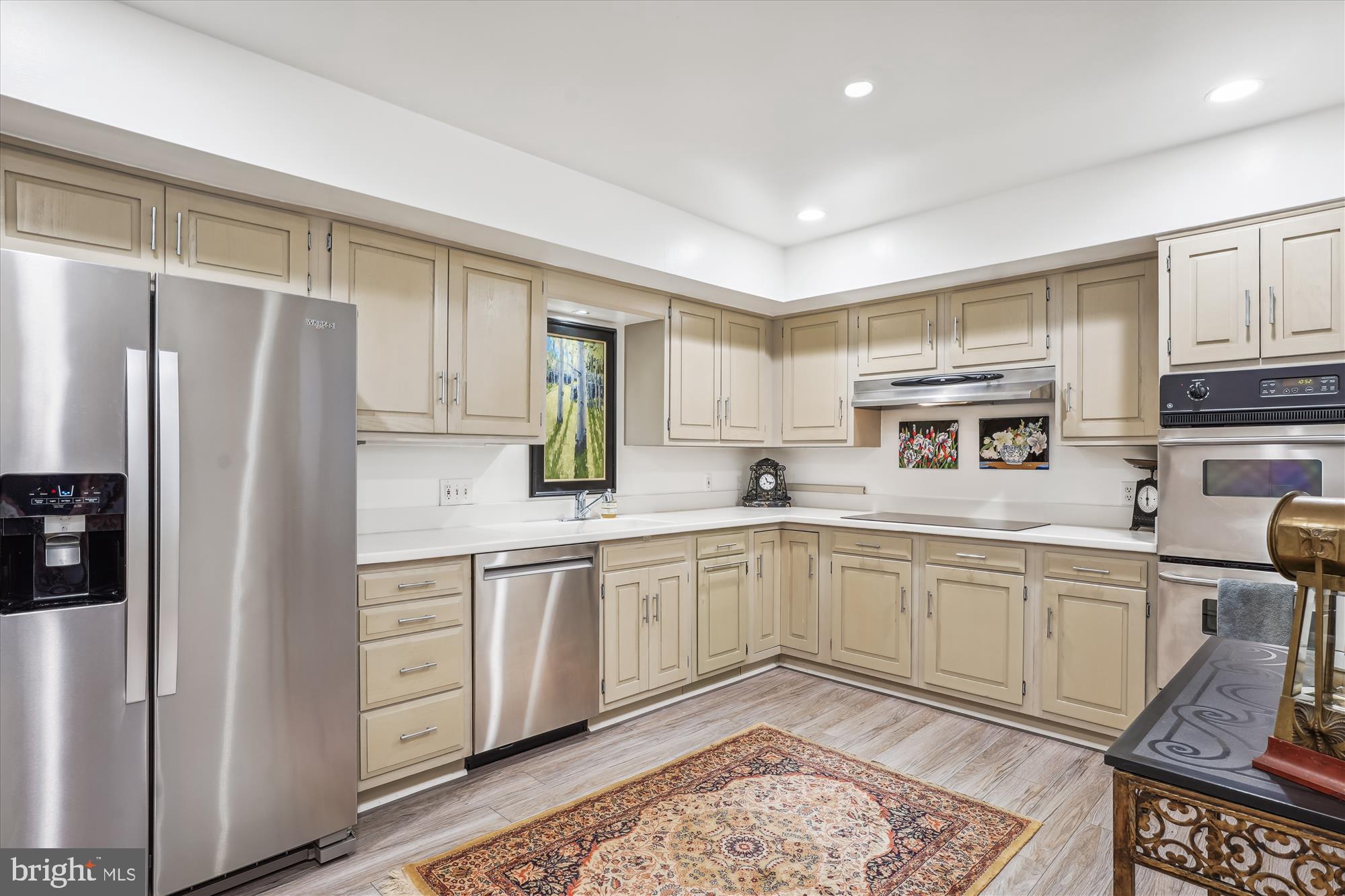 SUMNER VILLAGE - Residential