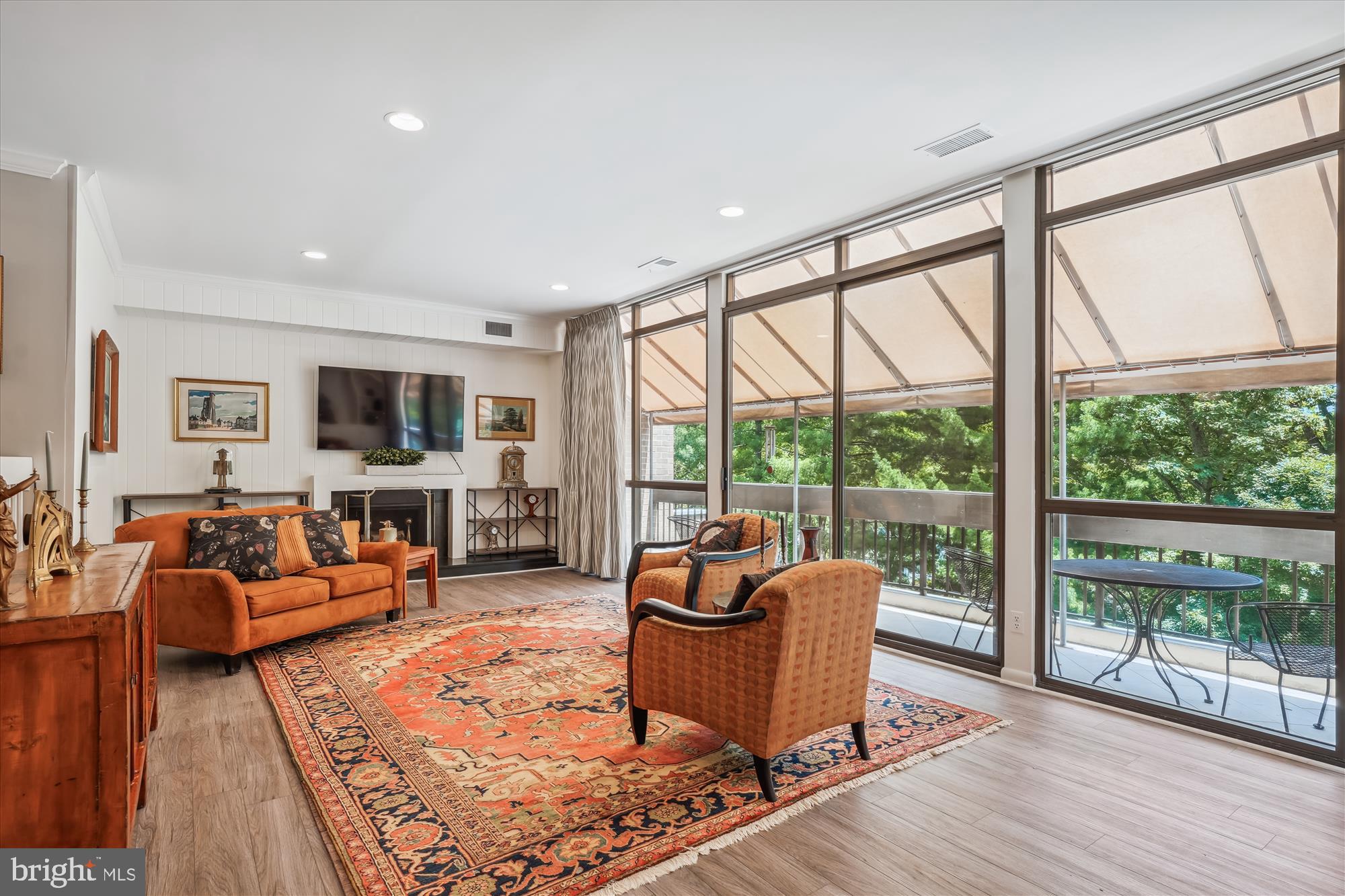 SUMNER VILLAGE - Residential